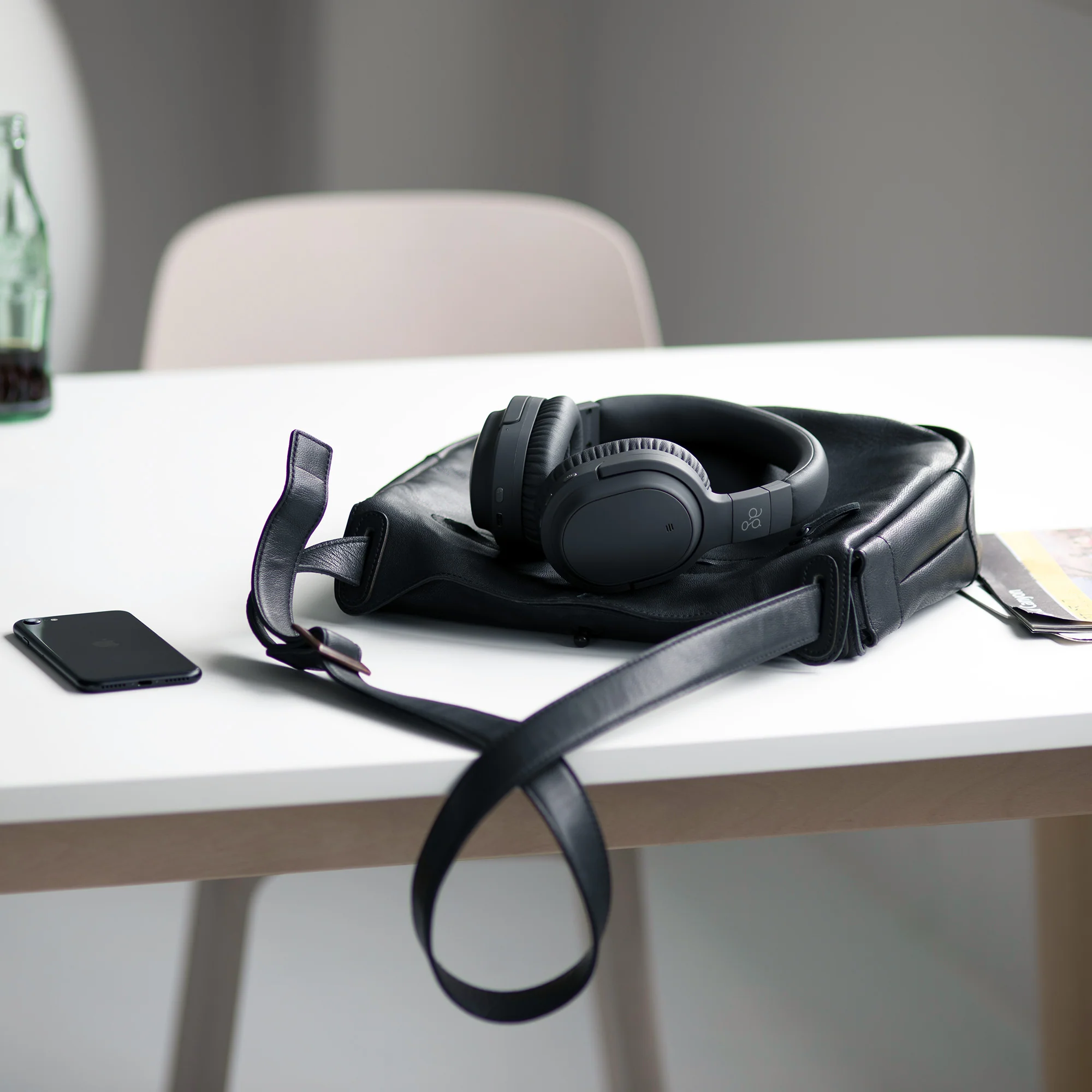 ag WHP01K Wireless Noise Cancelling Headphones [DEMO UNIT] - Image 6