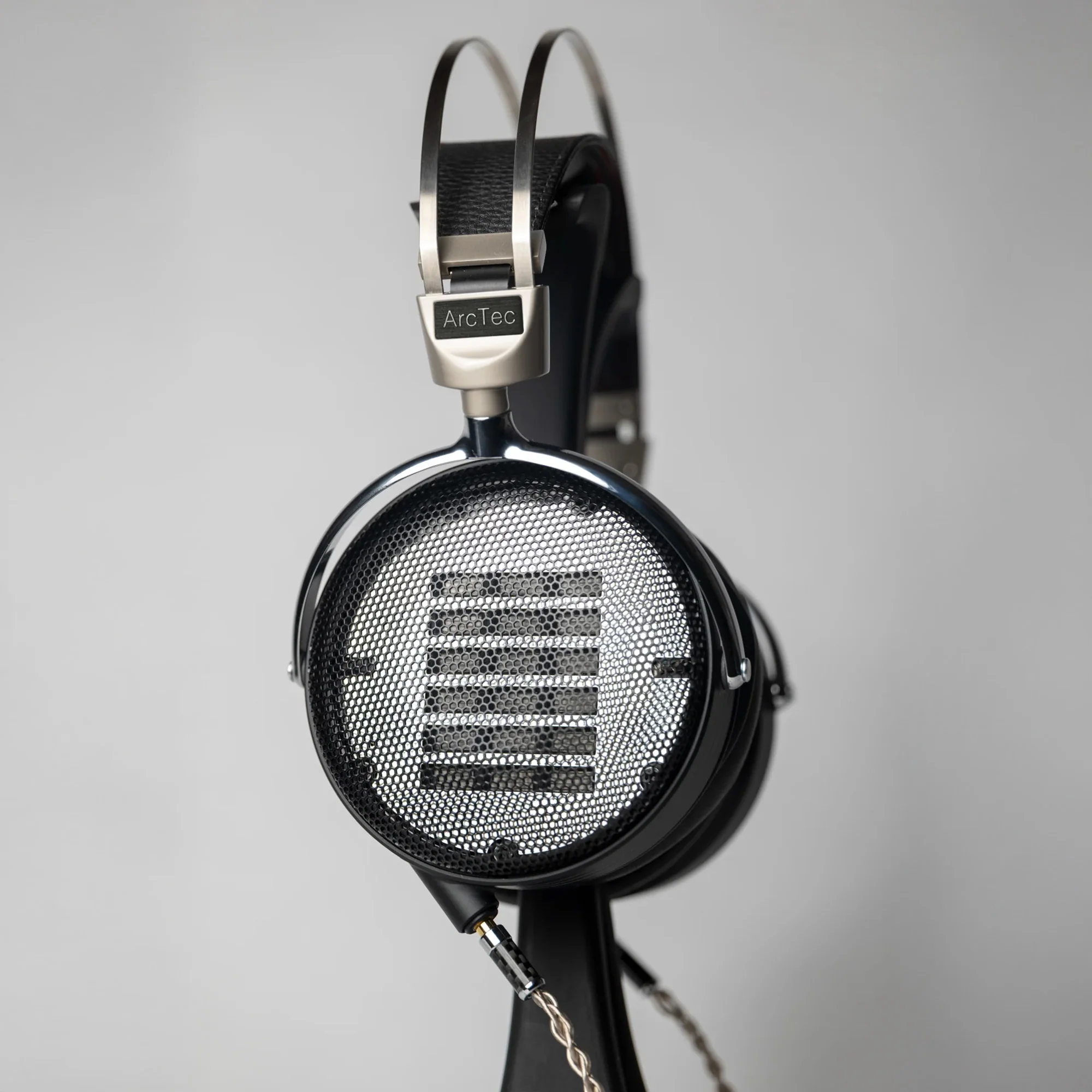 ArcTec AB 92 Open-Back Planar Headphones - Image 3