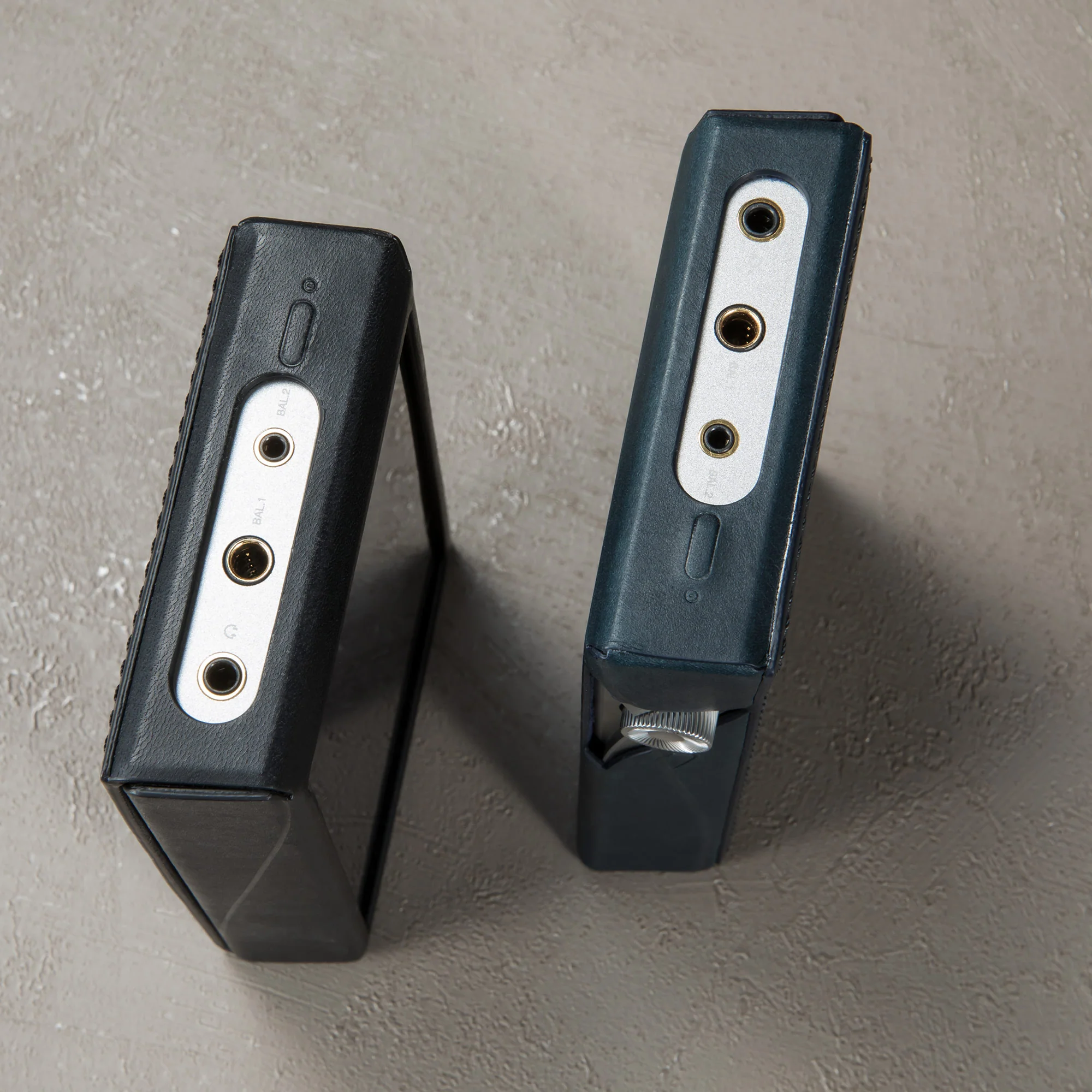 Astell&Kern SE180 Leather Case - Image 13