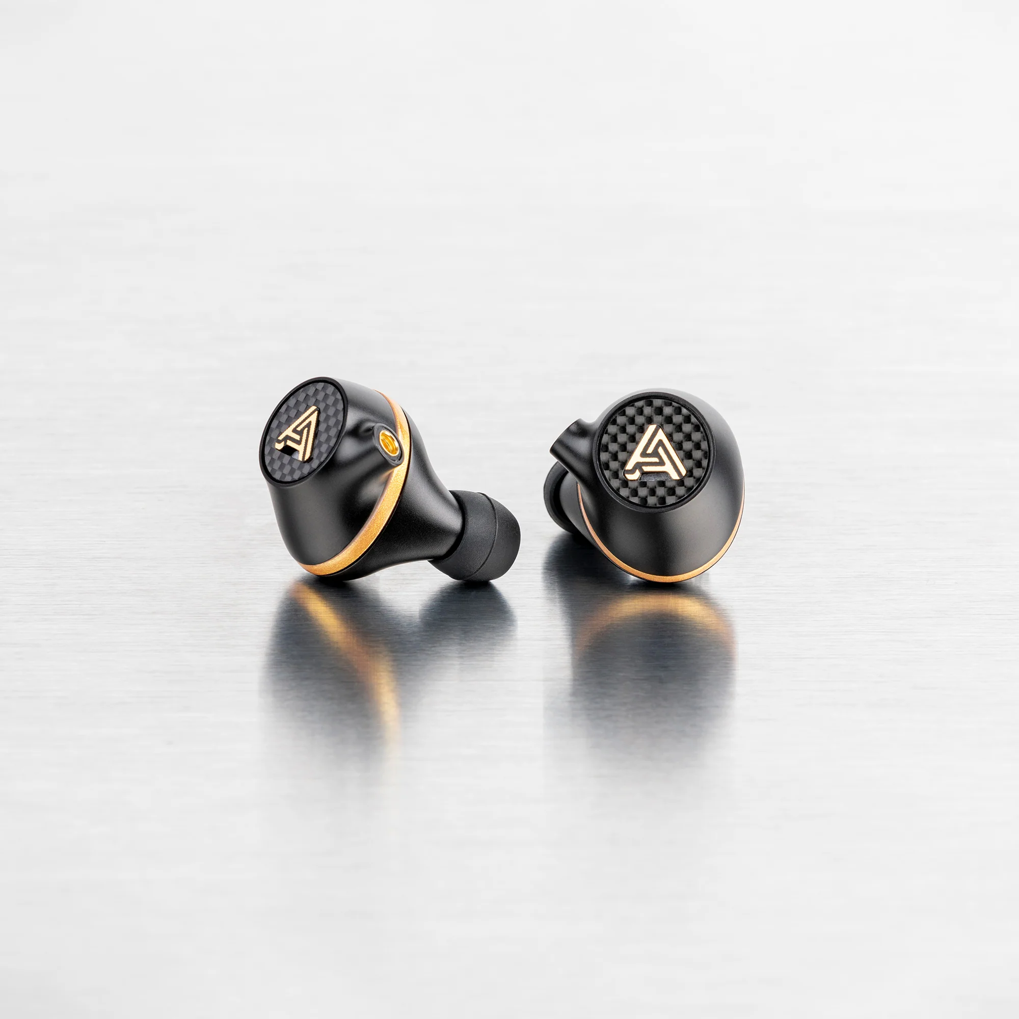Audeze Euclid In-Ear Planar Magnetic Earphones [DEMO UNIT] - Image 9