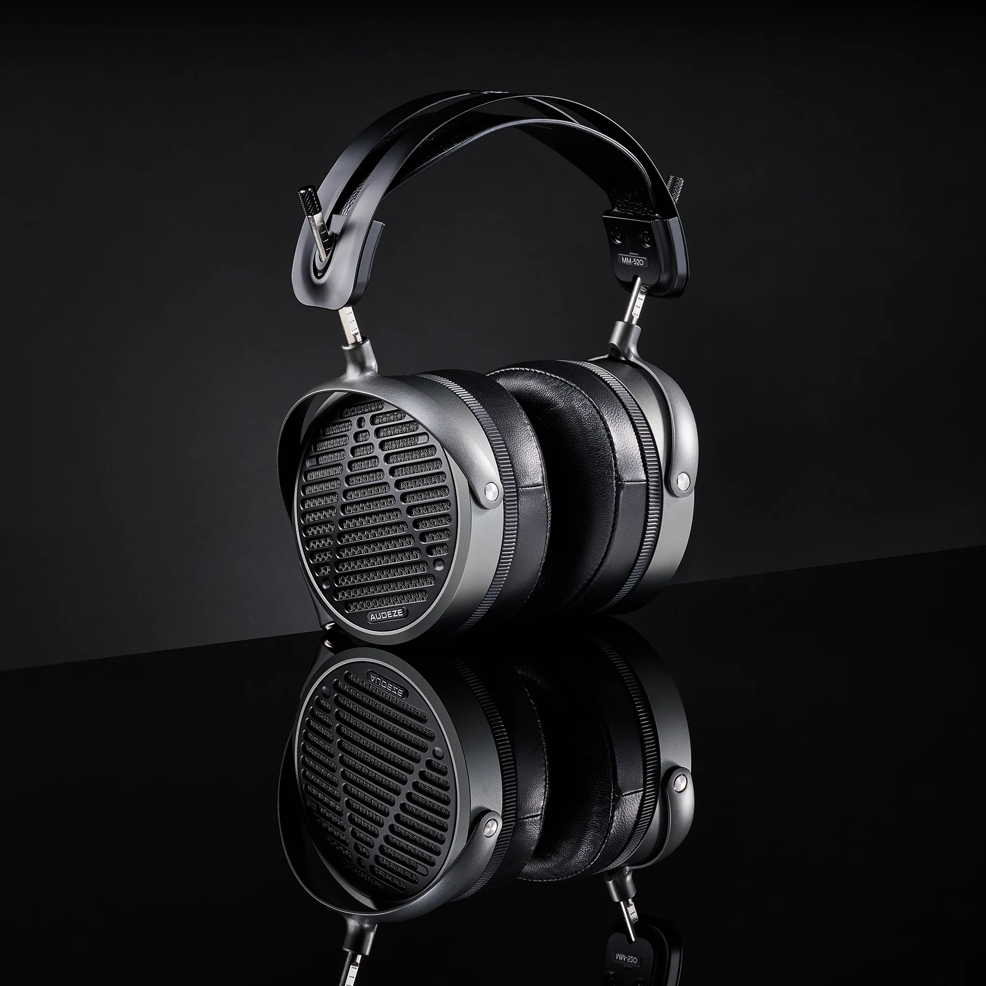Audeze MM-520 Manny Marroquin Headphones w/ SLAM - Image 12