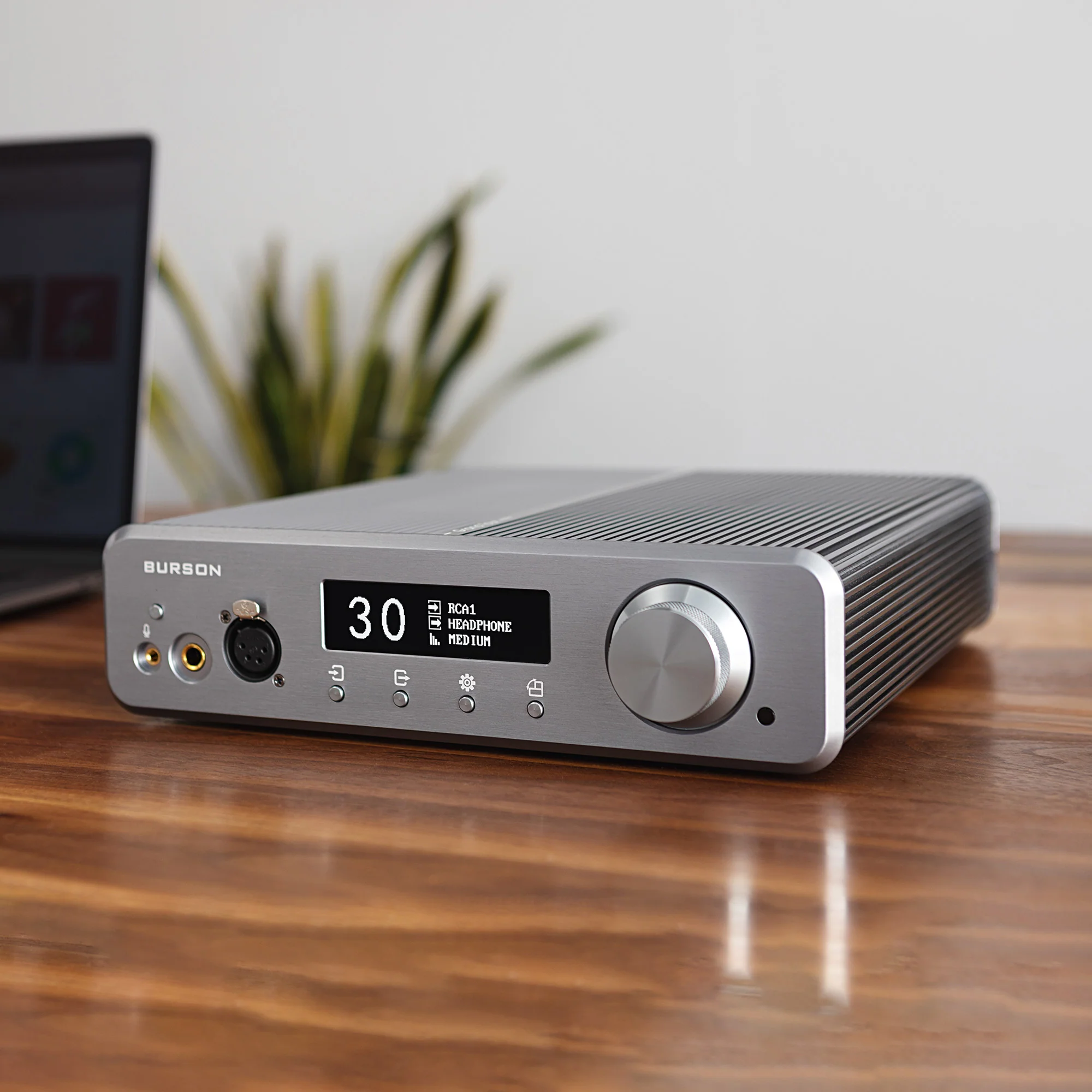 Burson Audio Soloist 3X Grand Tourer Headphone Amplifier [DEMO UNIT] - Image 18