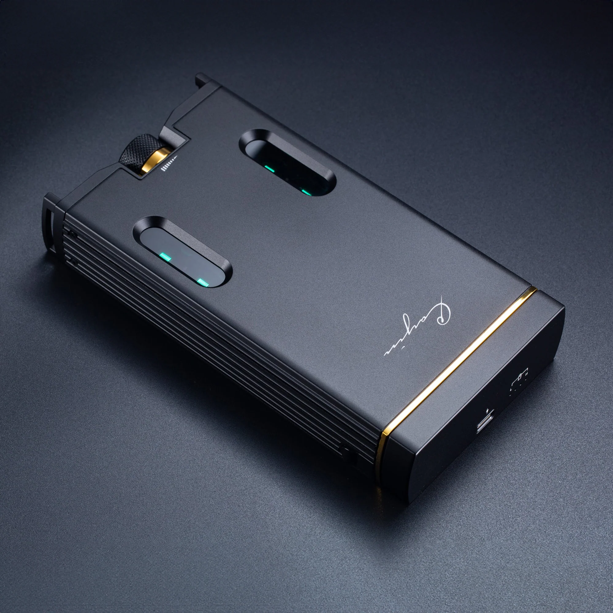 Cayin C9ii Dual NuTube Portable Tube Headphone Amplifier [DEMO UNIT] - Image 3