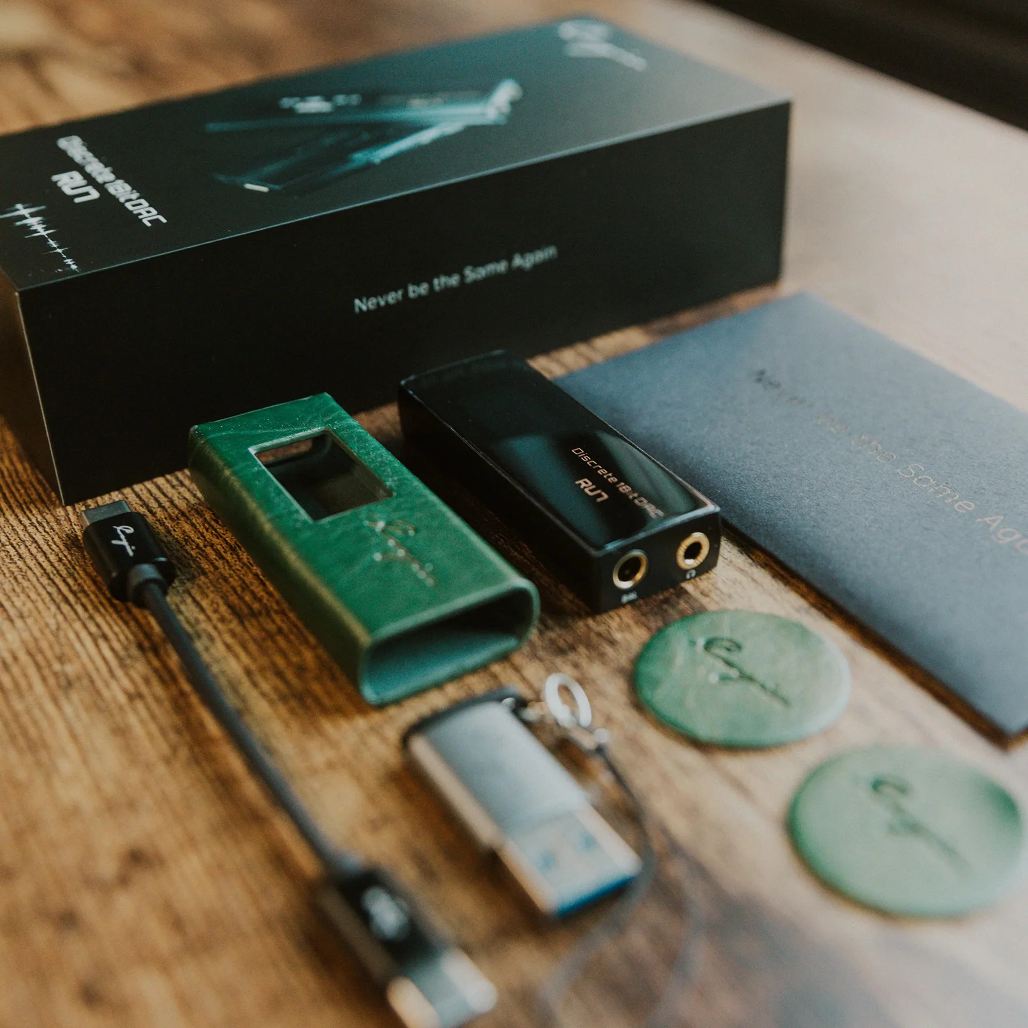 Cayin RU7 Discrete 1-bit USB DAC Headphone Amplifier - Image 4
