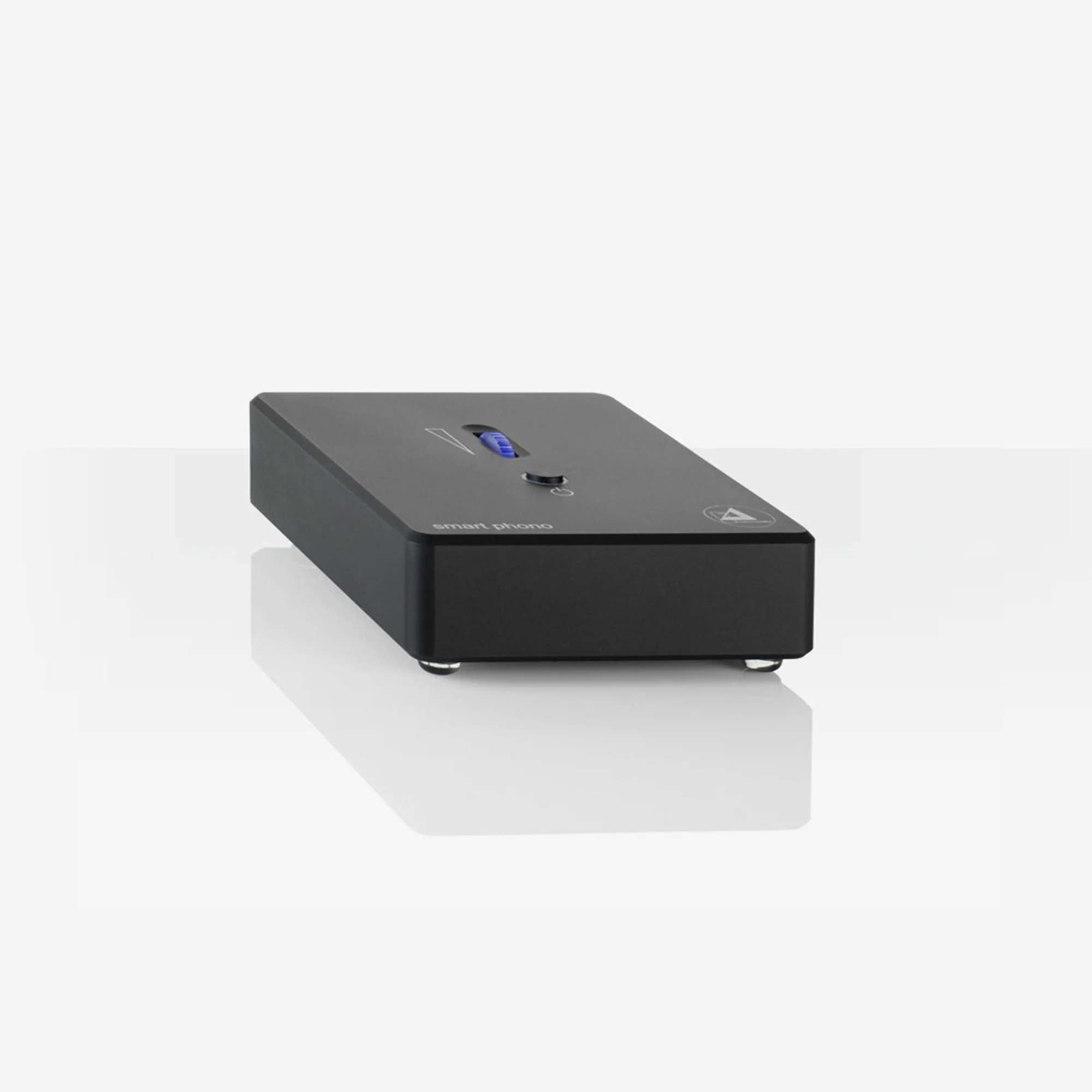 Clearaudio Smart Phono V2 Phono Stage with Headphone Amplifier - Image 2