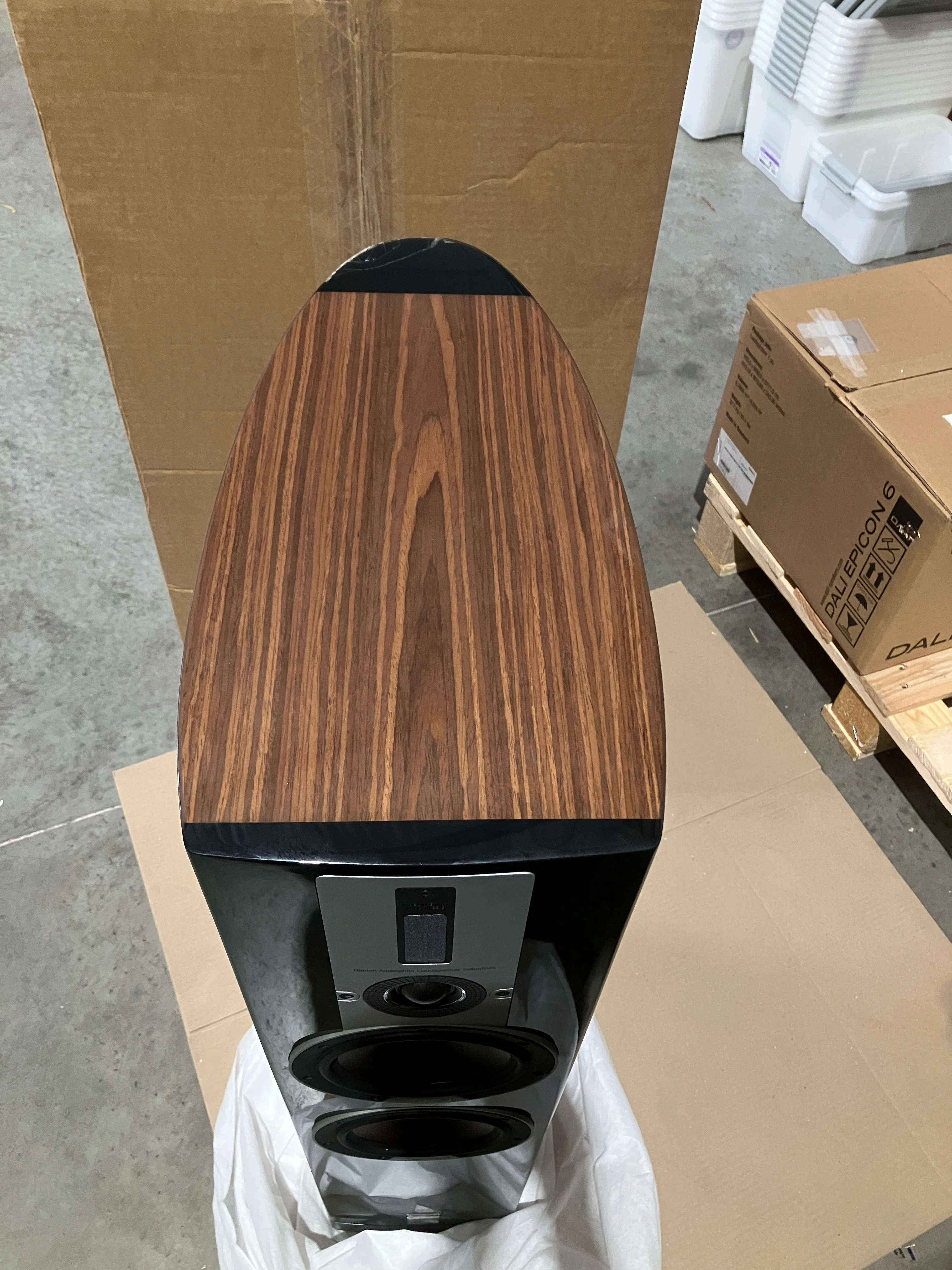 DALI EPICON 6 Floorstanding Speakers (Damaged Unit) (Pair) - Image 9
