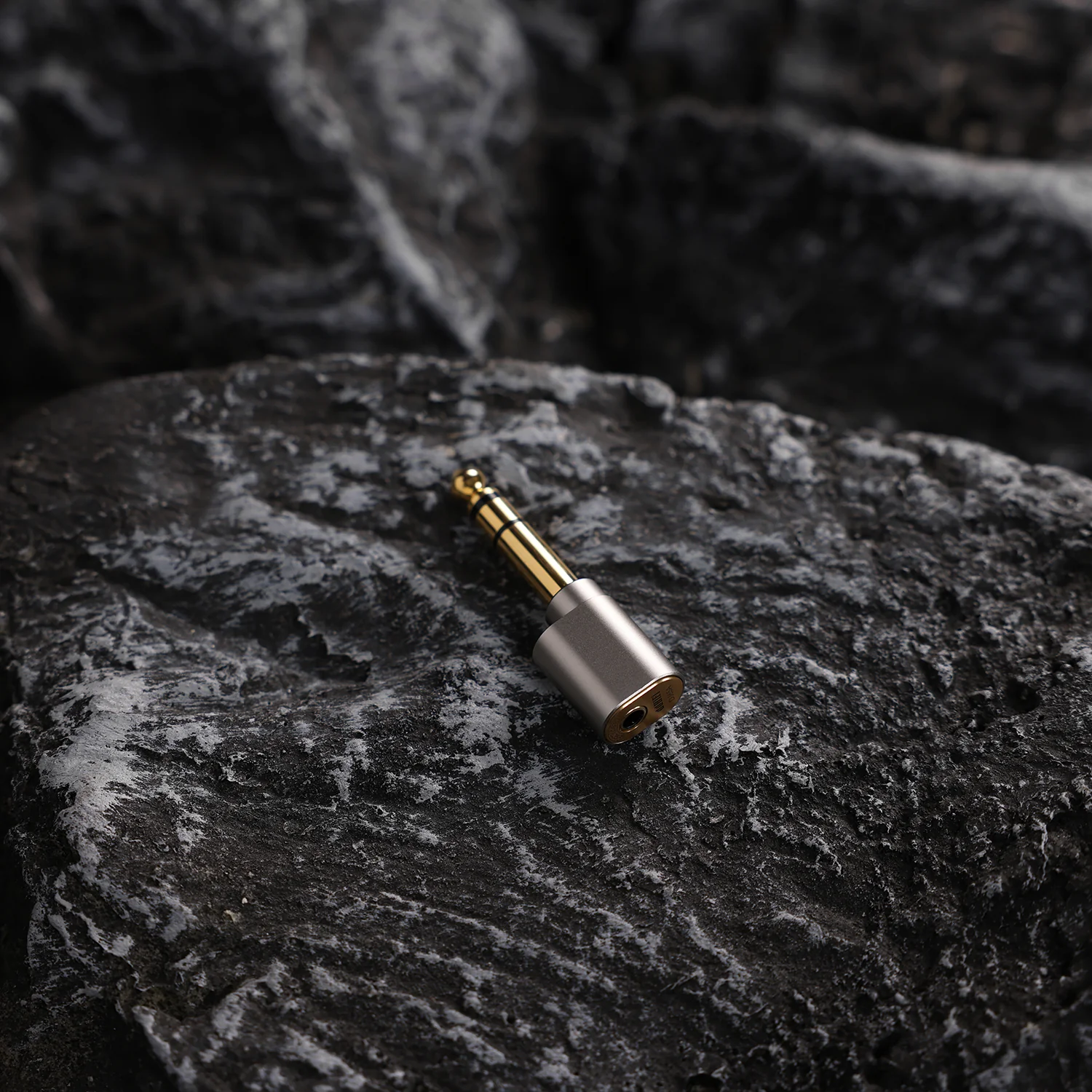 ddHiFi DJ65A(AL) 3.5mm Female to 6.35mm Male Adapter (New Aluminium Version) - Image 8