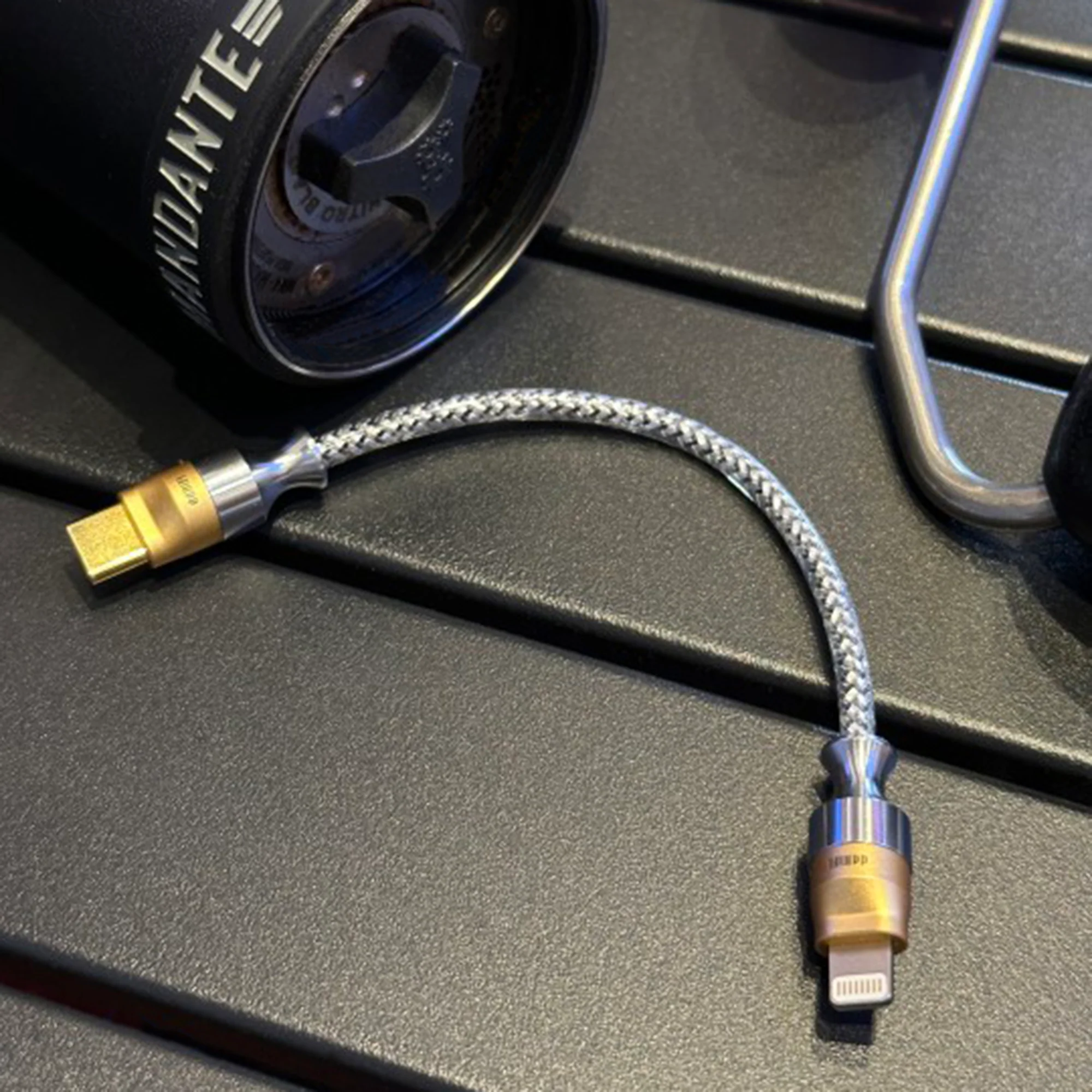 ddHiFi MFi07S Lightning to USB-C OTG Cable (Nyx 2.0) - Image 4