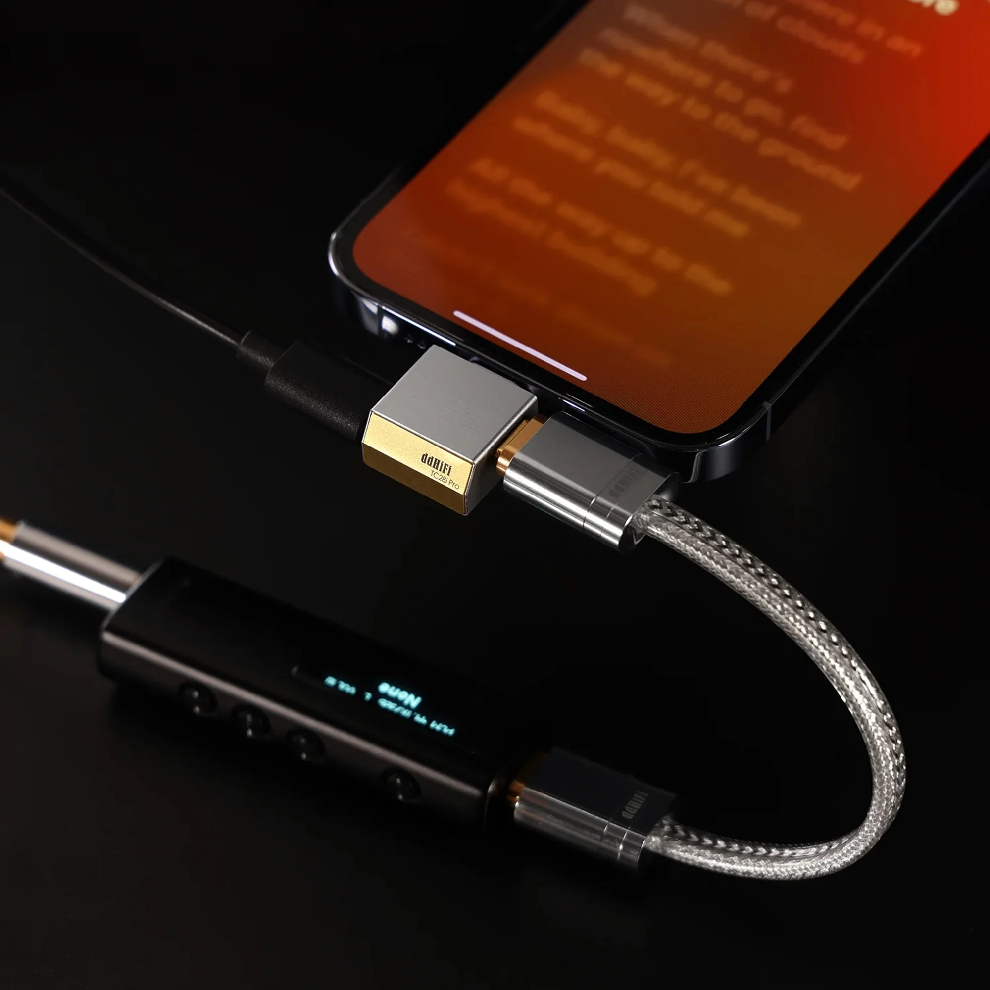 DDHiFI TC28i Pro Lightning to USB-C and Power Adapter - Image 5