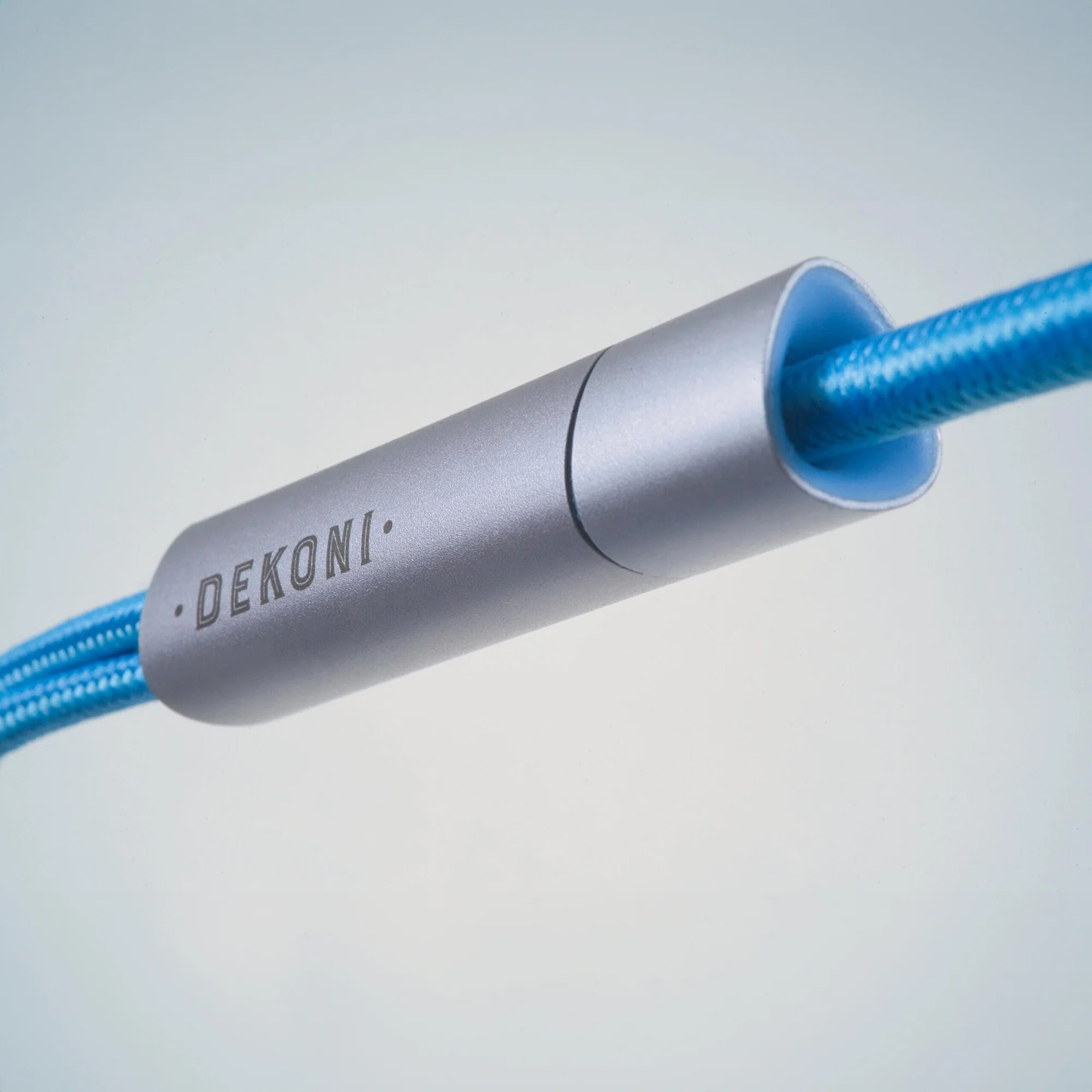 Dekoni Audio Ensemble Presplit Blue Nylon Headphone Cable - Image 3