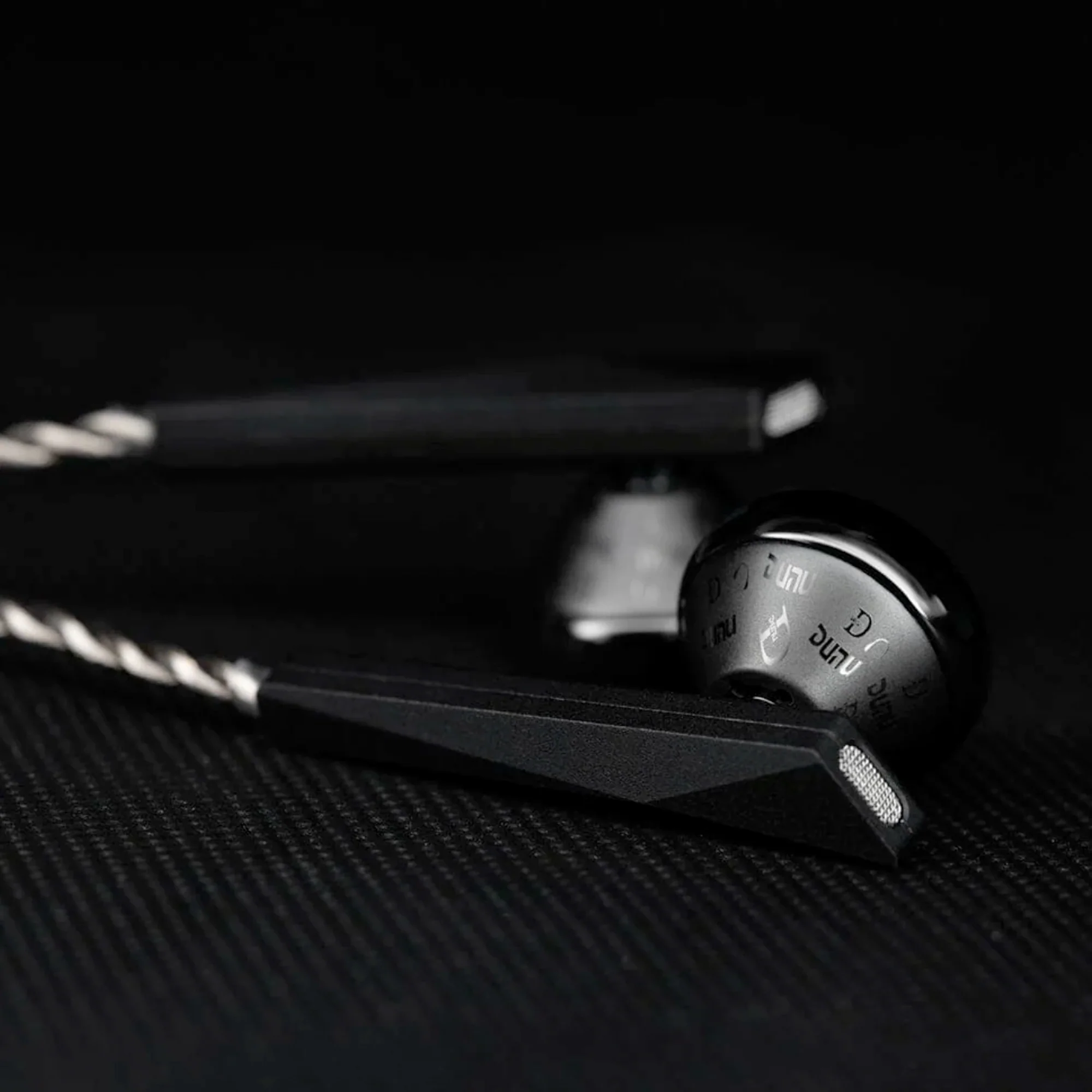 DUNU Alpha 3 In-Ear Earphones - Image 4