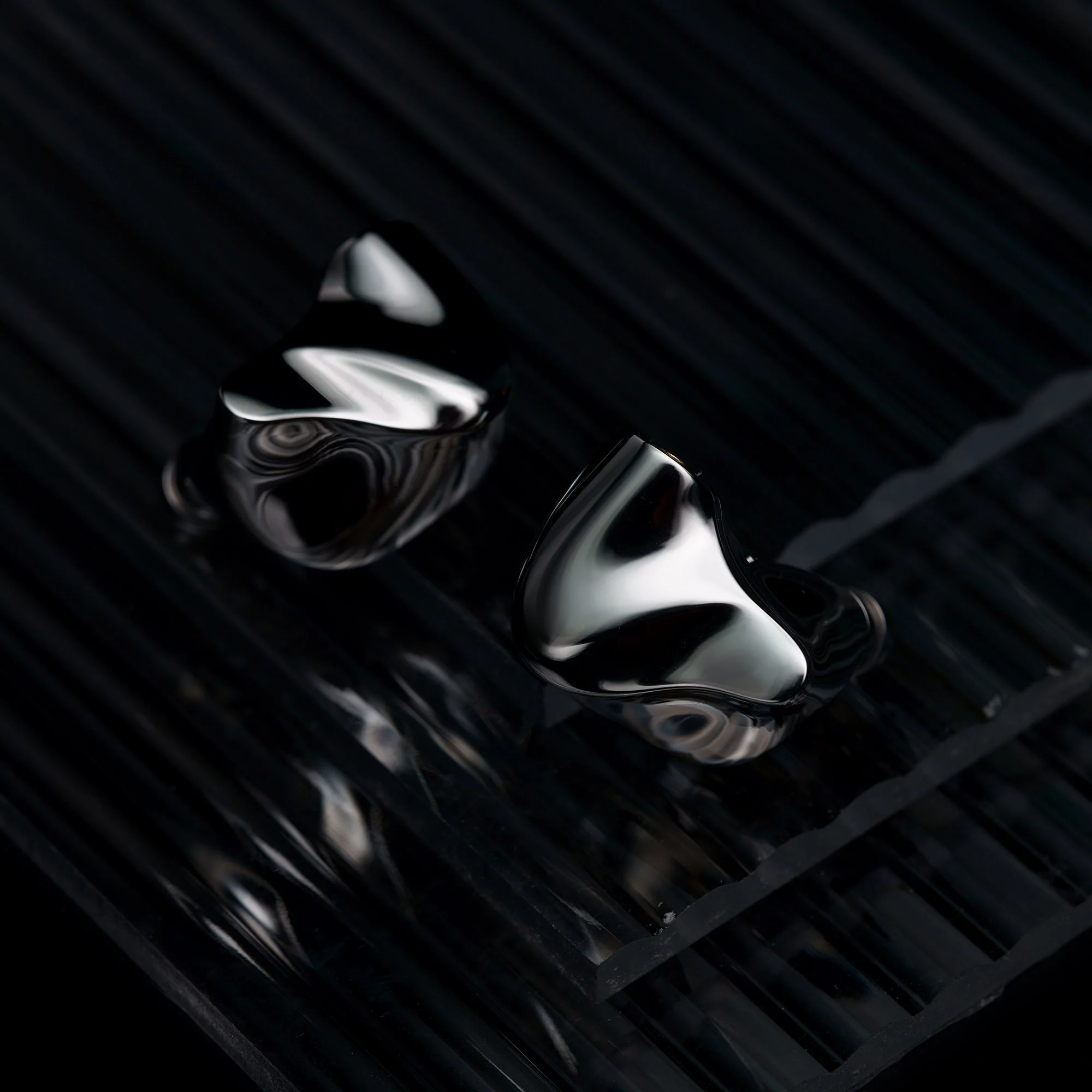 DUNU Glacier In-Ear Monitors - Image 6