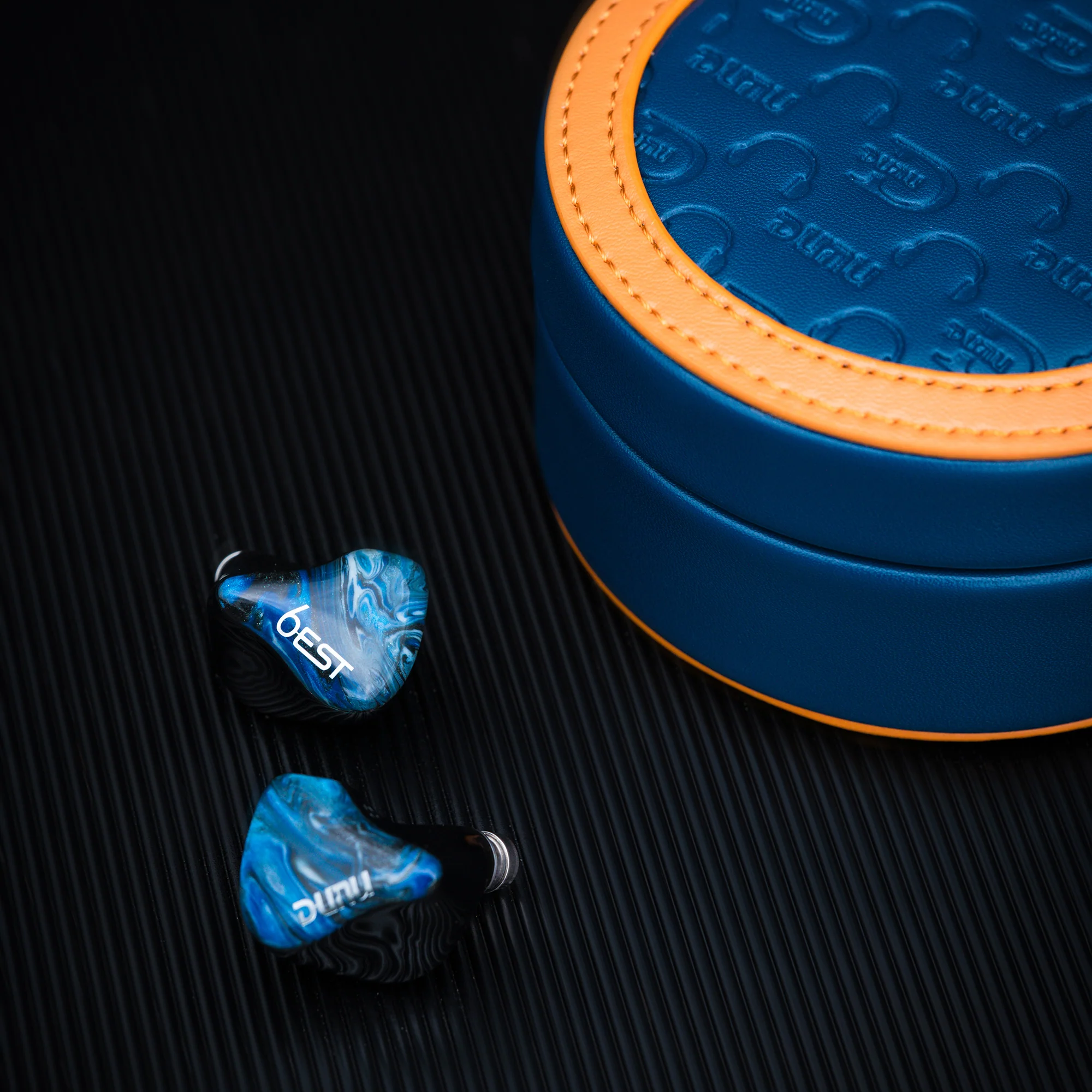DUNU SA6 EST In-Ear Monitors - Image 14