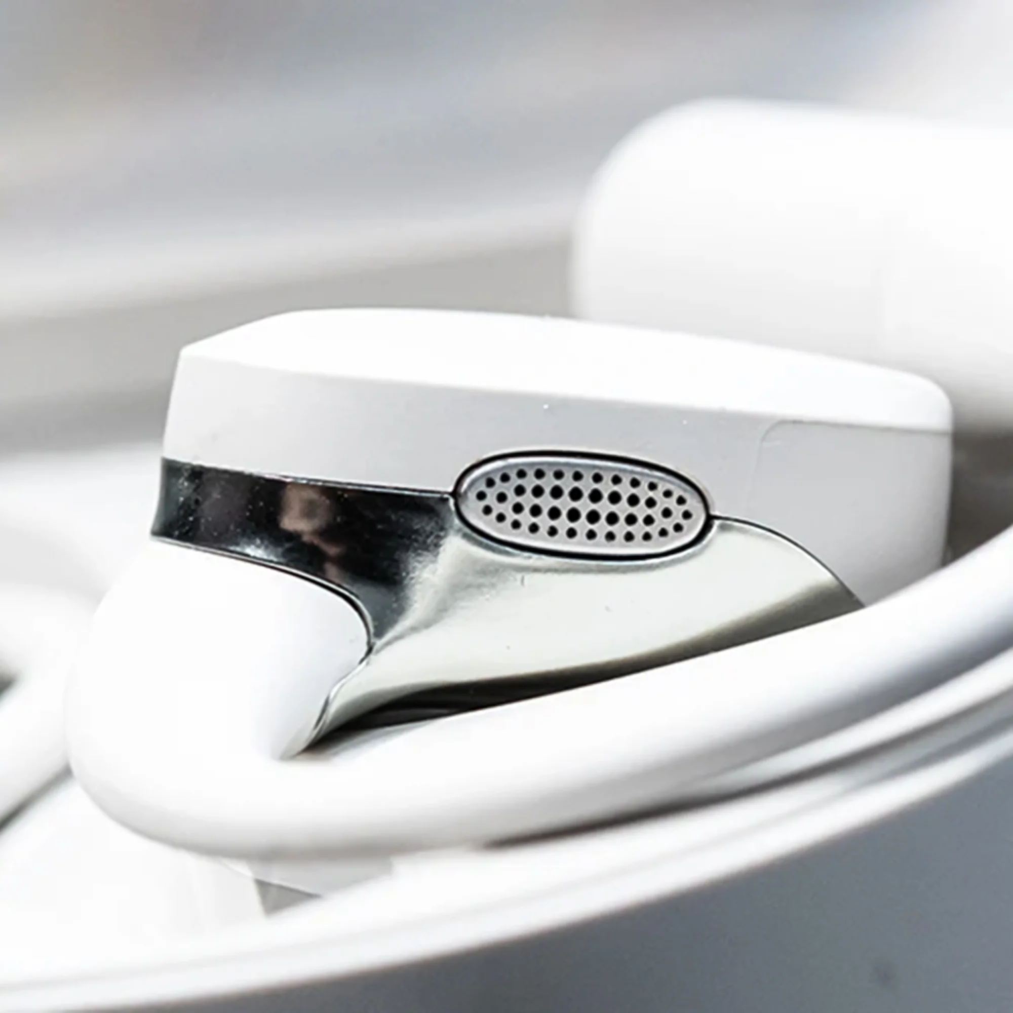 DUNU Vivaldi Open Ear Wireless Earphones - Image 10