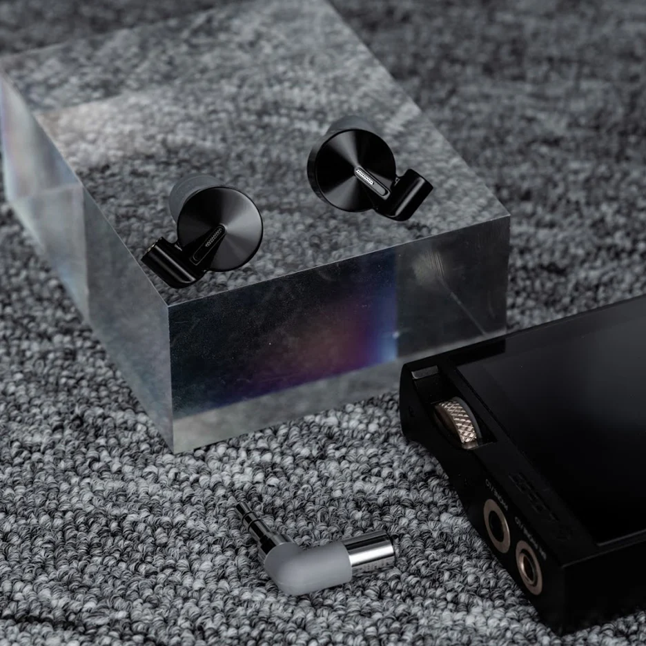 DUNU ZEN Dynamic In-Ear Earphones - Image 12