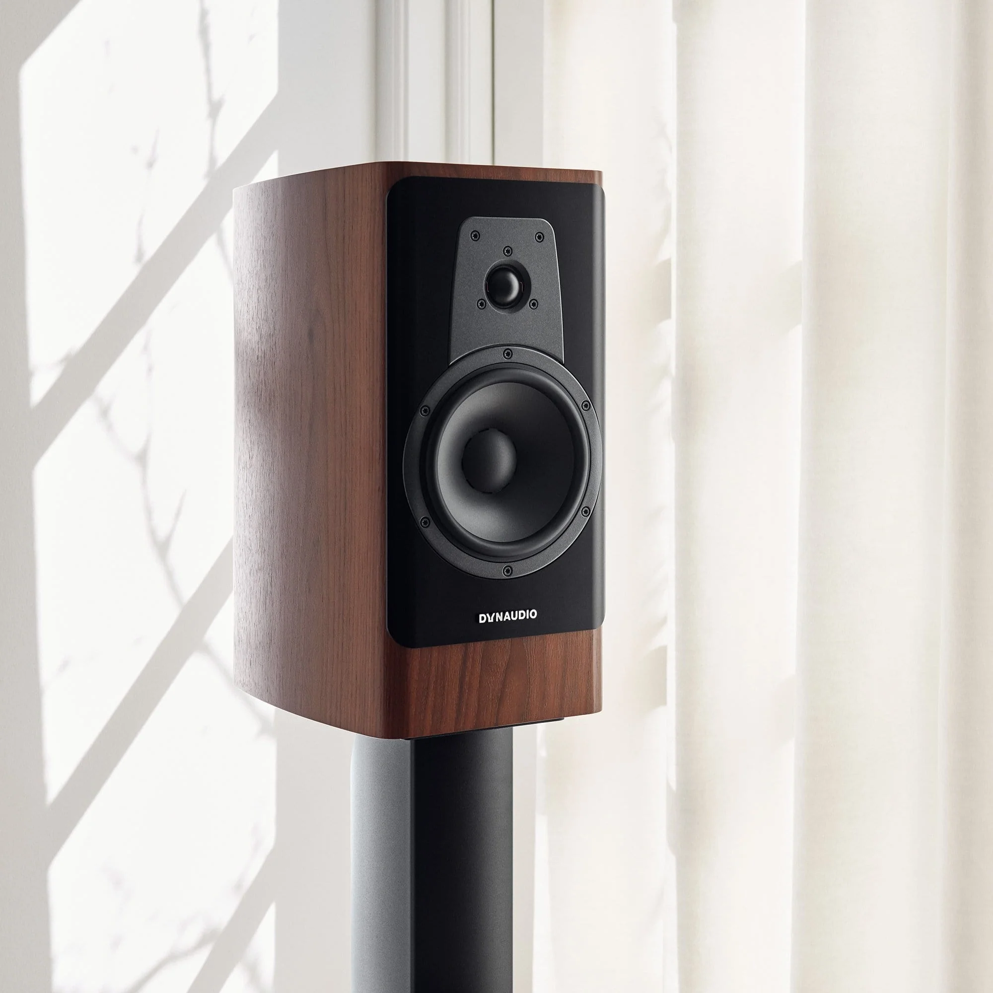 Dynaudio Contour 20i Standmount Speakers (Pair)