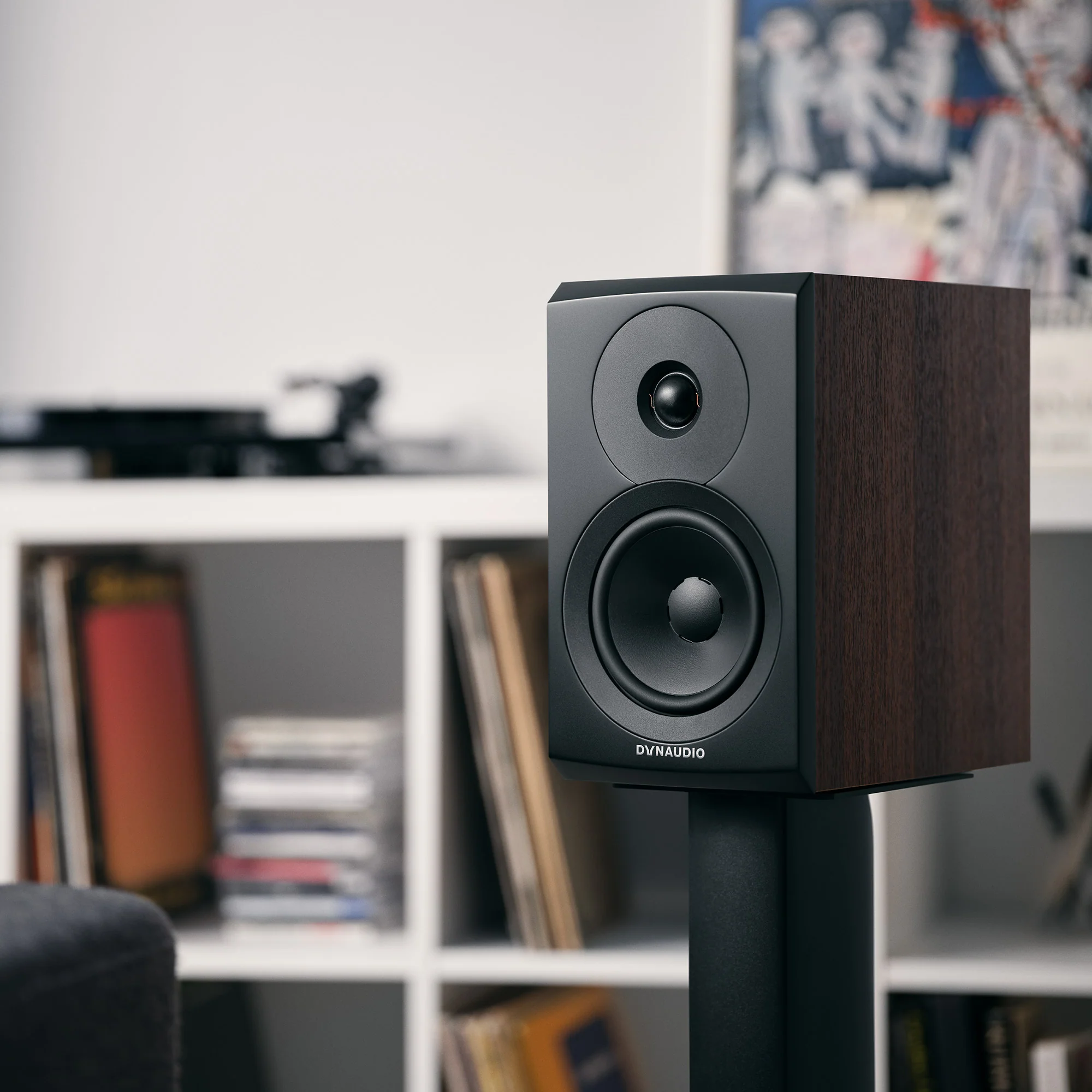 Dynaudio Emit 10 Bookshelf Speakers (Pair)