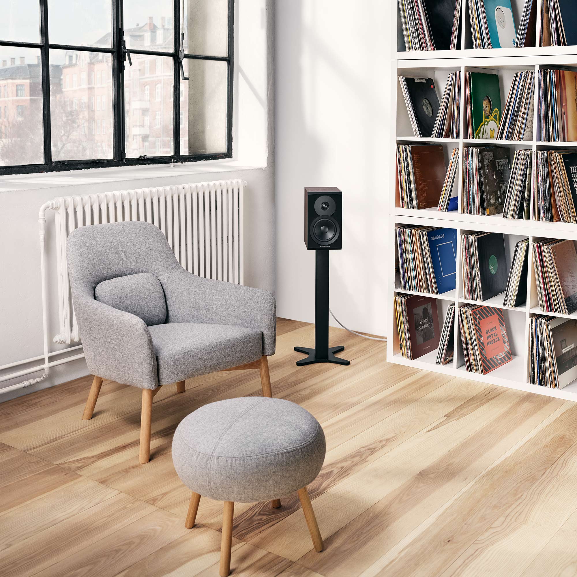 Dynaudio Emit 10 Bookshelf Speakers (Pair) - Image 17