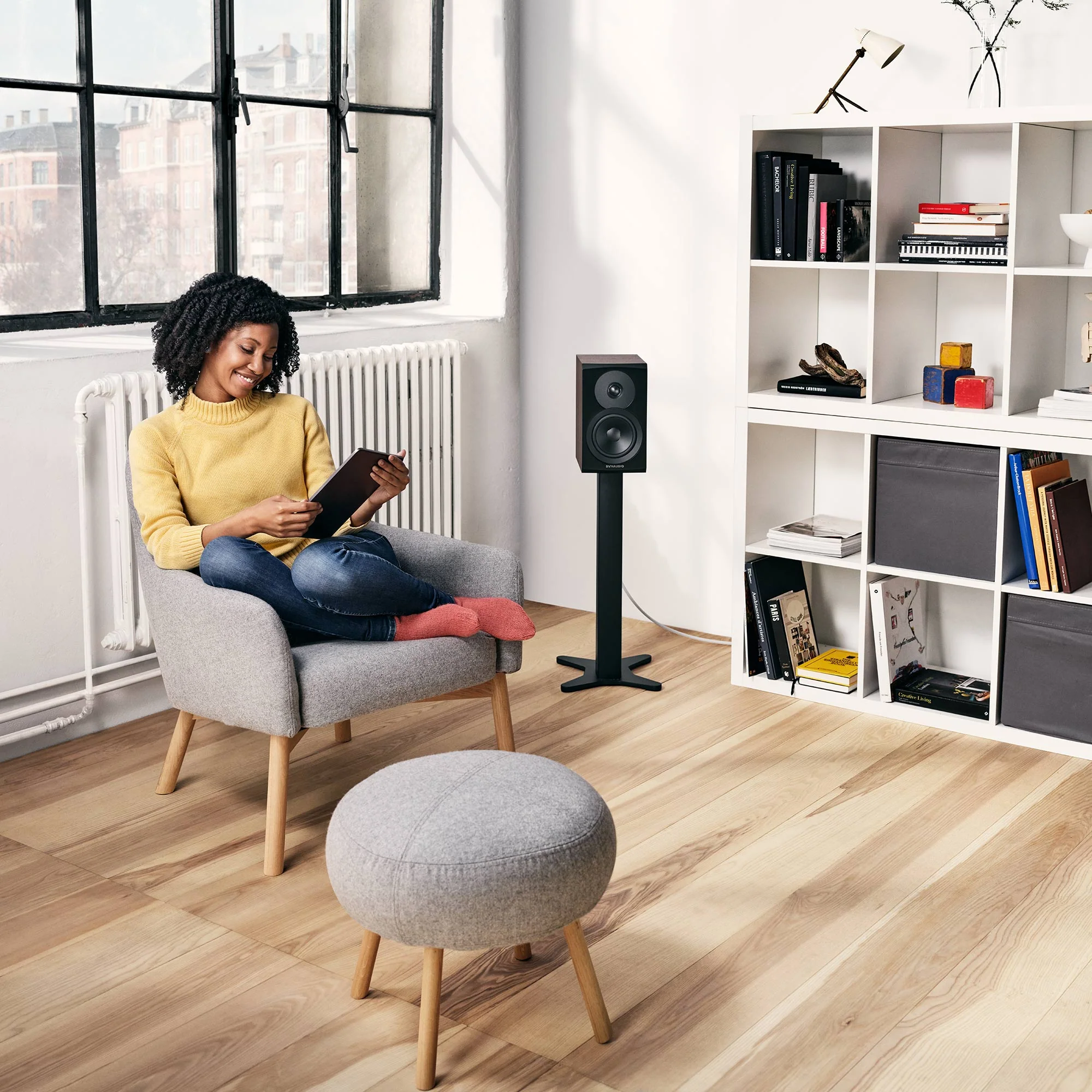 Dynaudio Emit 10 Bookshelf Speakers (Pair) - Image 21