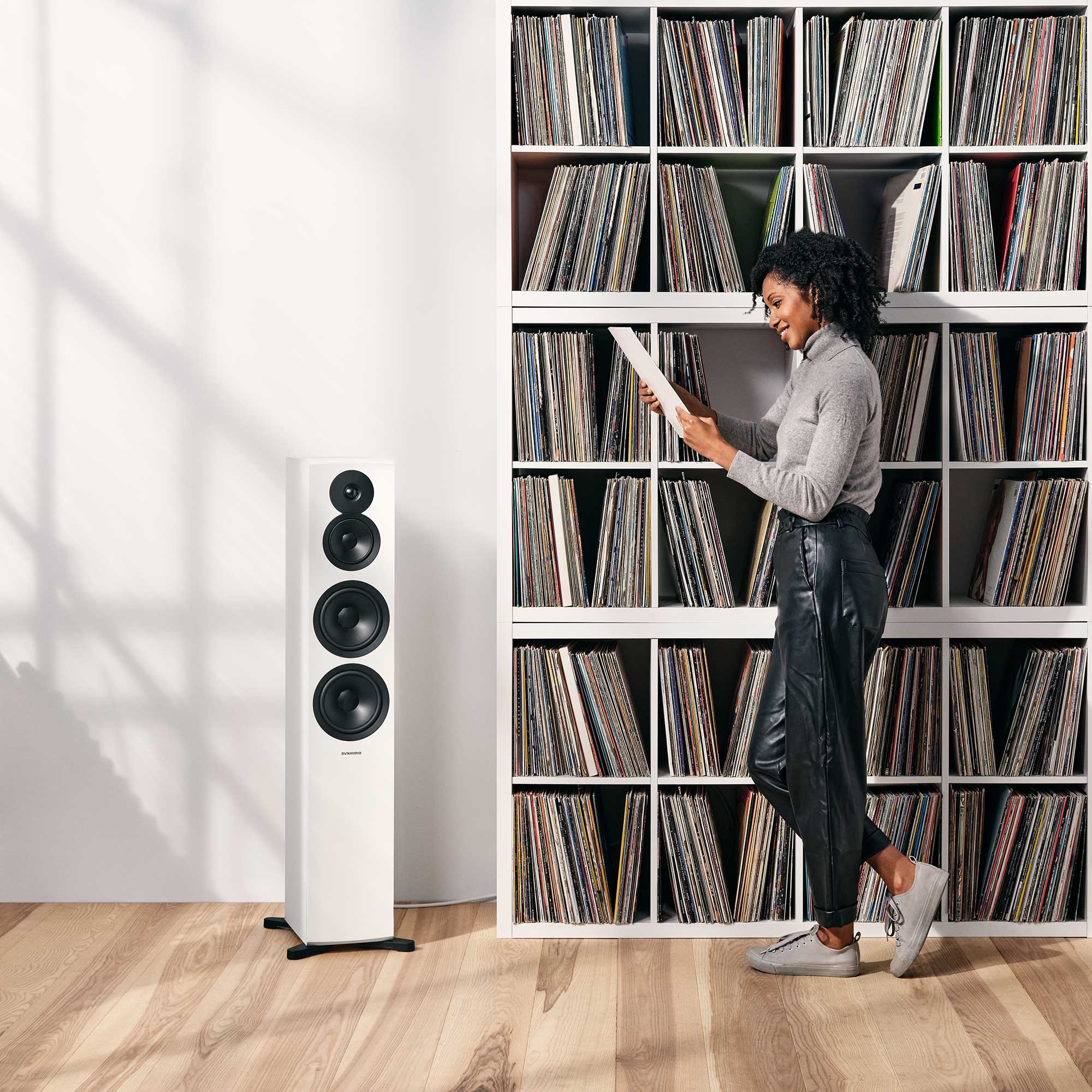 Dynaudio Emit 50 Floorstanding Speakers (Pair) - Image 34