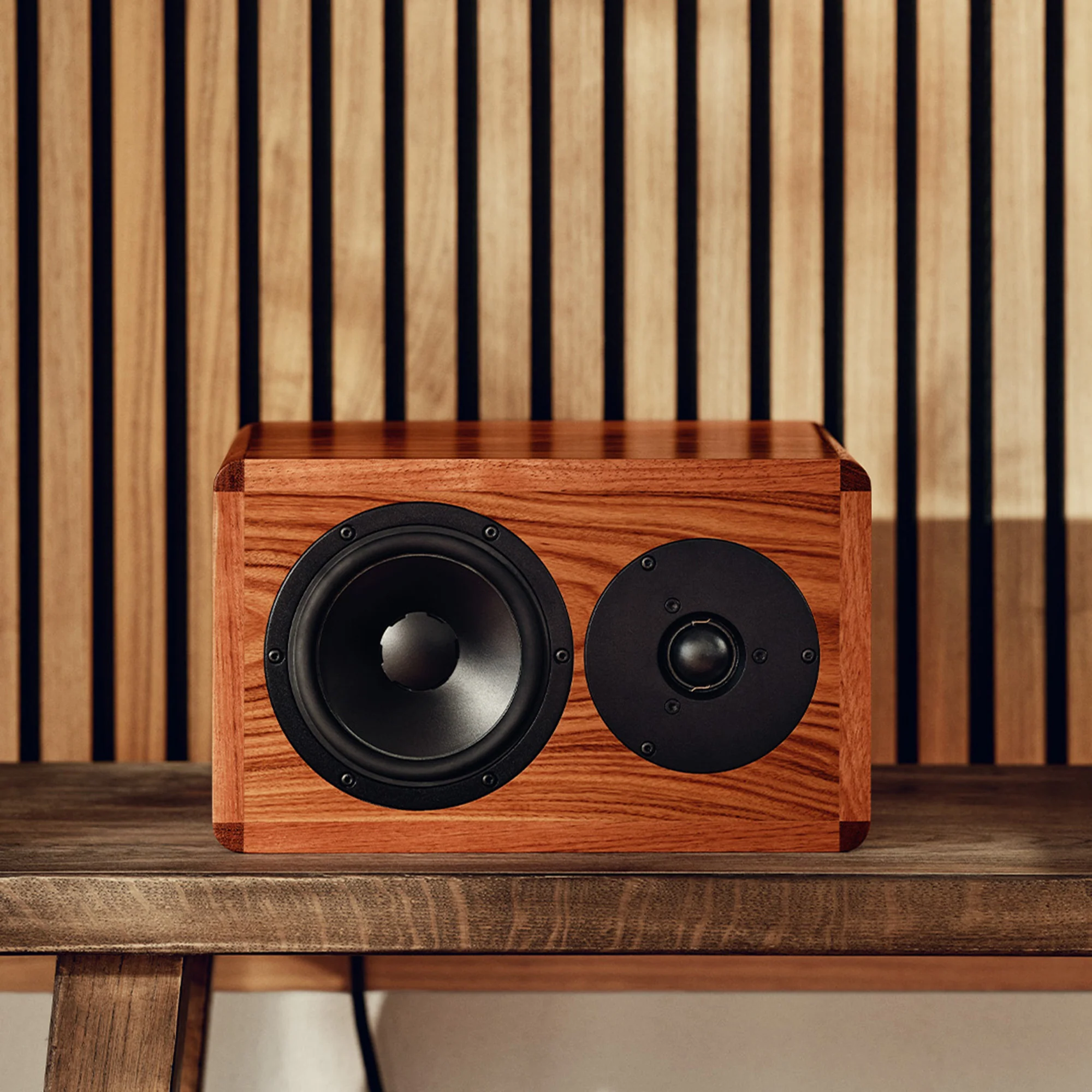 Dynaudio Legend Bookshelf Speakers (Pair) - Image 7