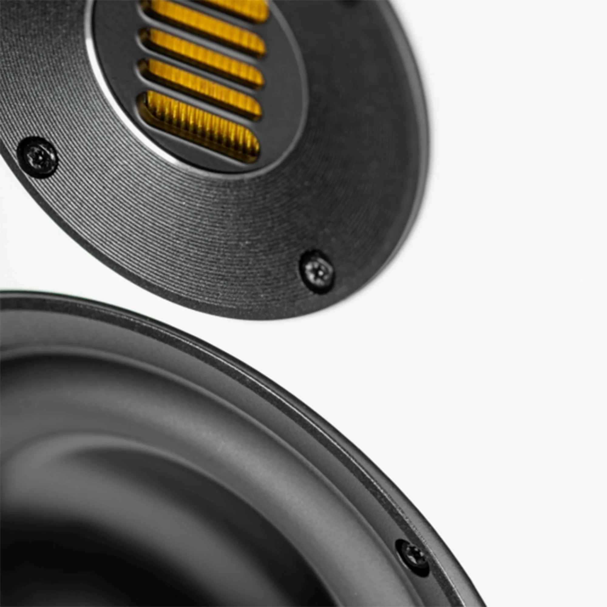 ELAC Solano 2.0 Floorstanding Speakers - Image 9