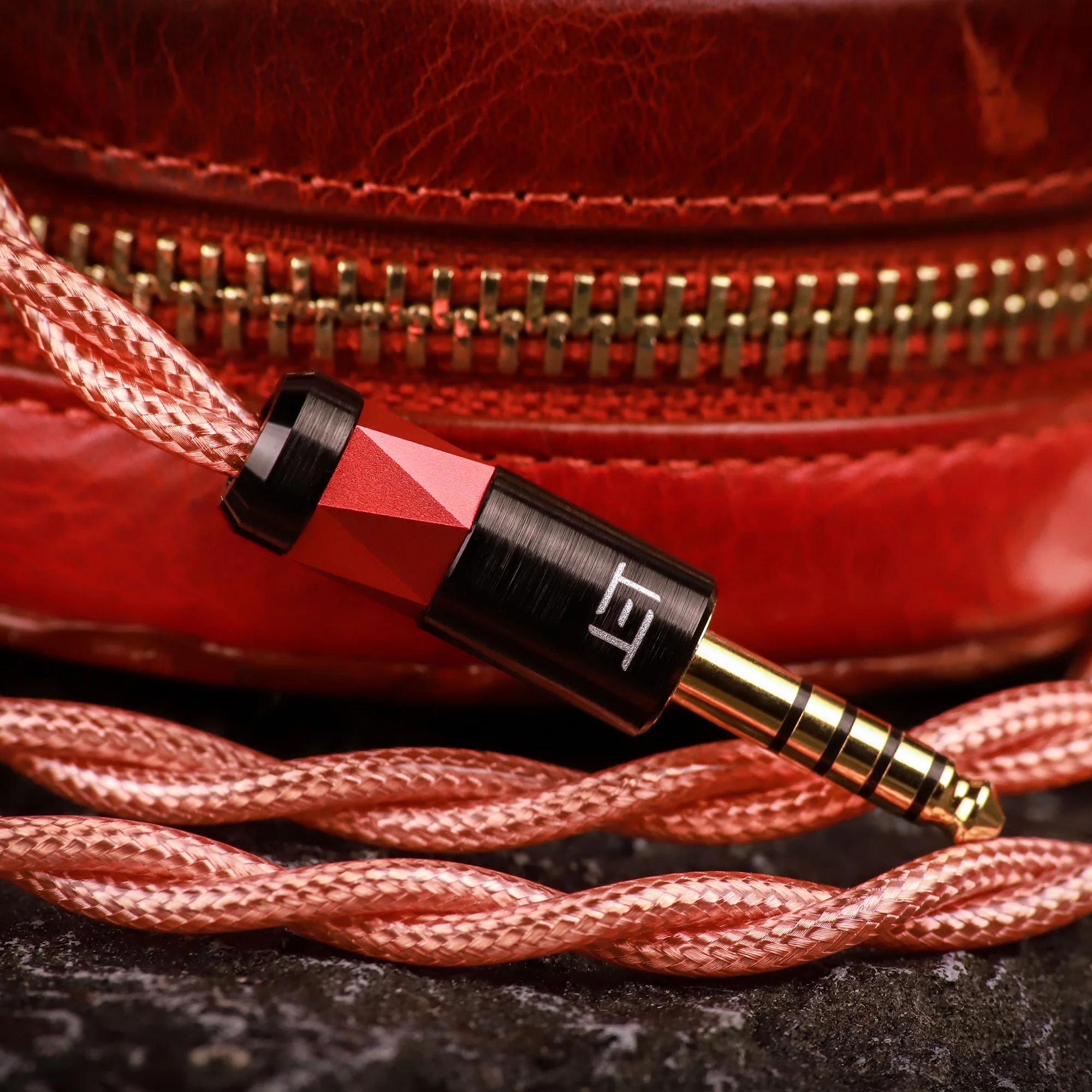Eletech Cable School of Athens Aristotle In-Ear Cable - Image 3