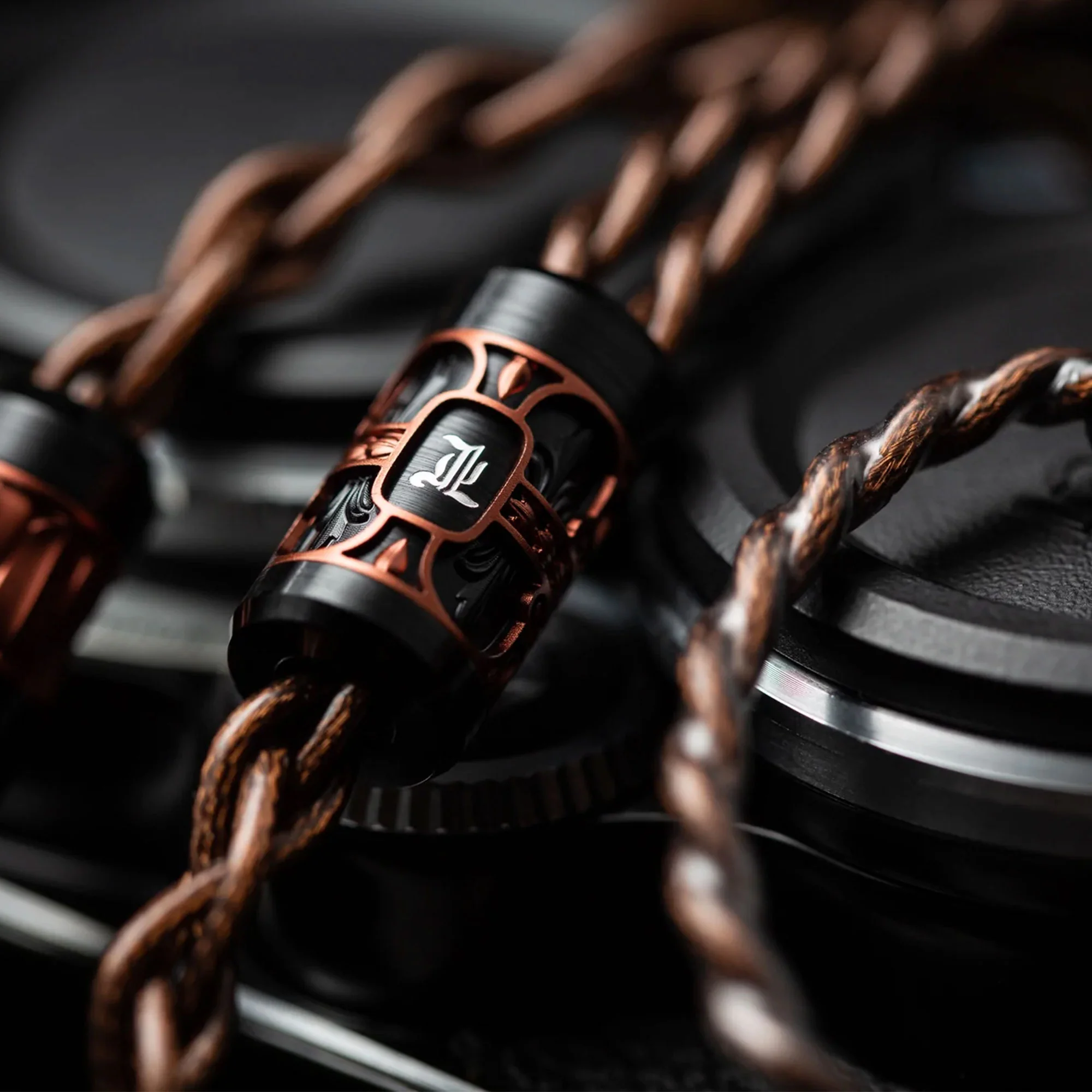 Eletech Parnassus Series Ode to Laura In Ear Cable - Image 4