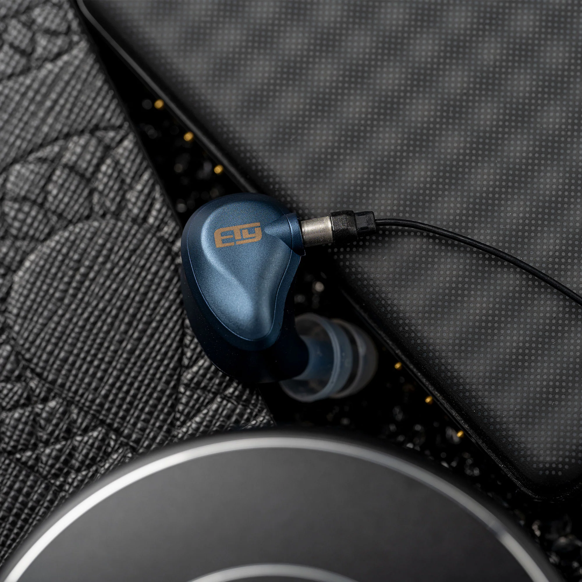 Etymotic EVO Multi-Driver In-Ear Earphones - Image 21