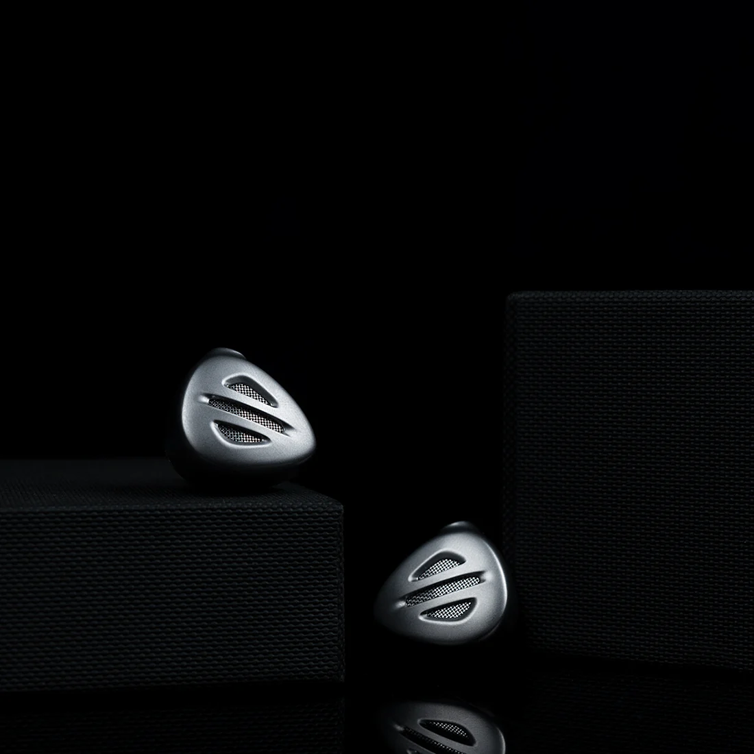FiiO FH9 In Ear Monitors - Image 5