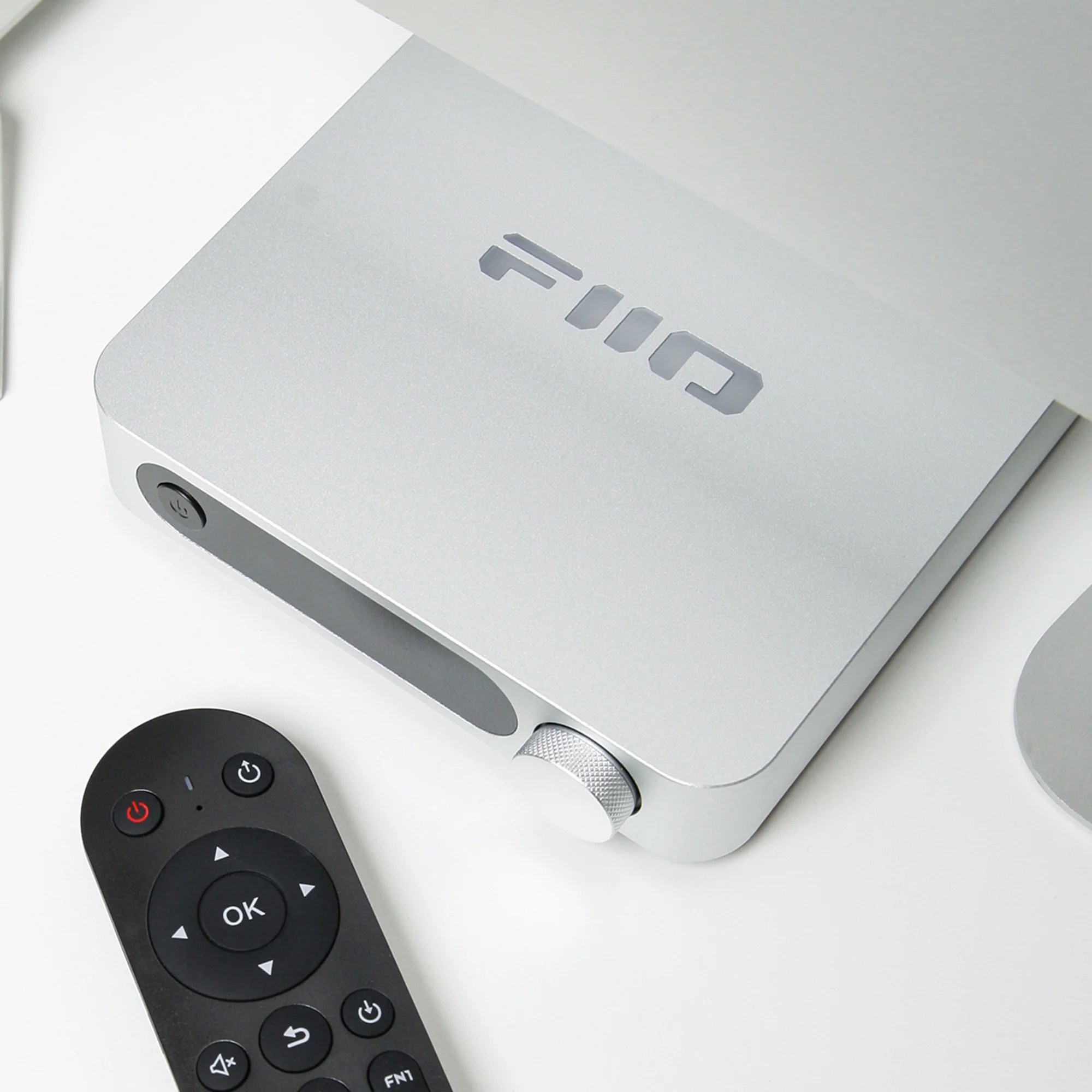 FiiO SR11 Hi-Res Streaming Music Receiver - Image 4