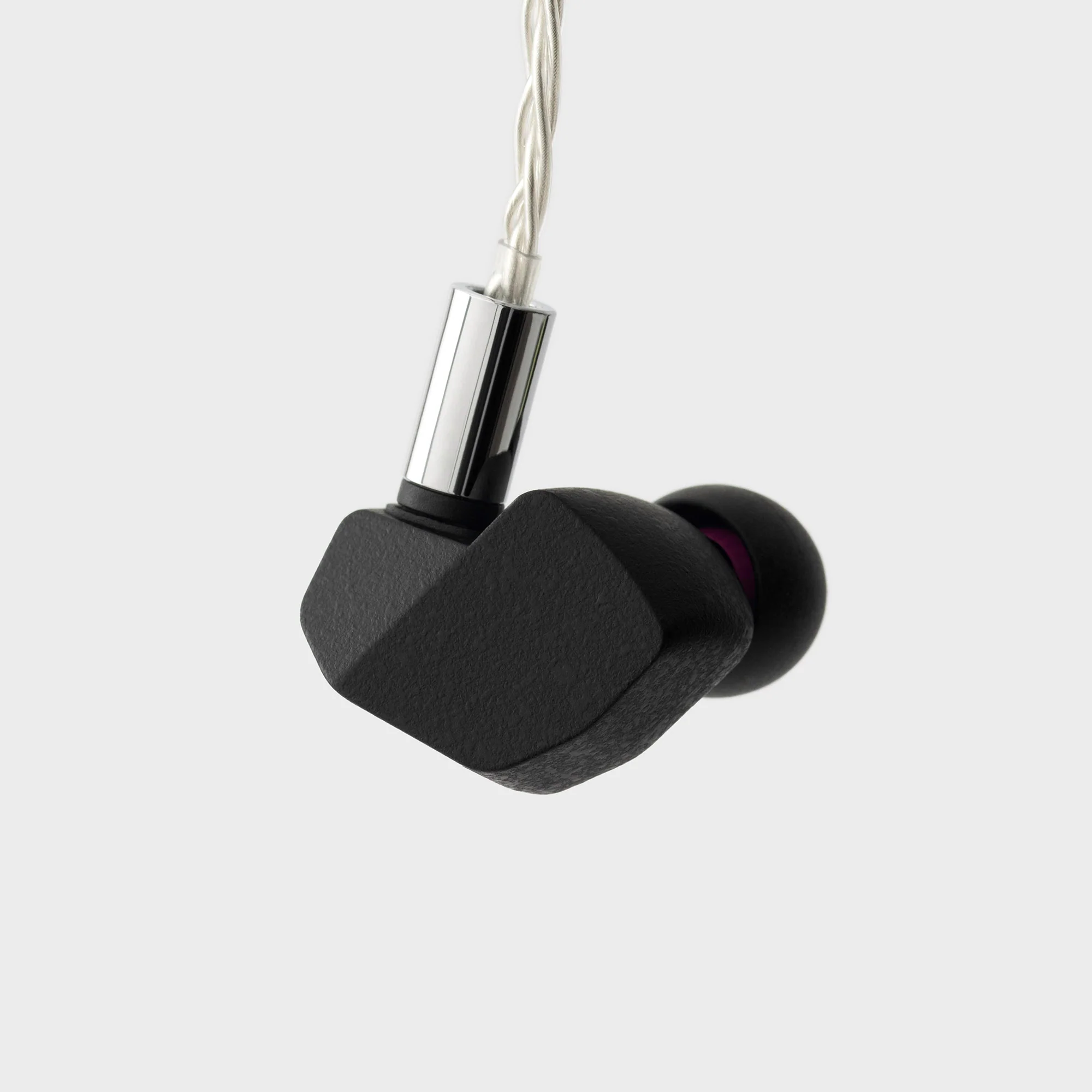 Final Audio A5000 In Ear Headphones - Image 2