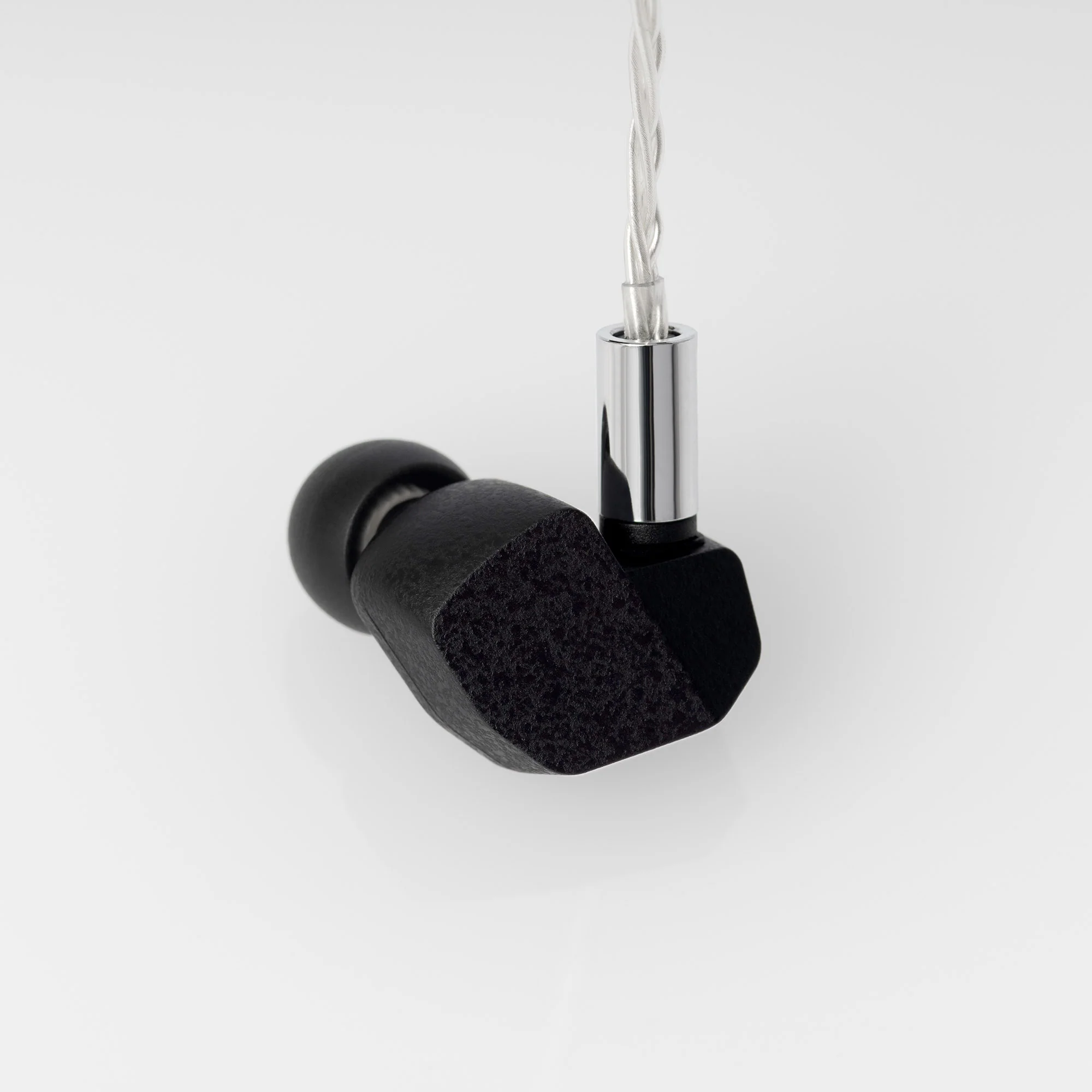 Final Audio A5000 In Ear Headphones - Image 6