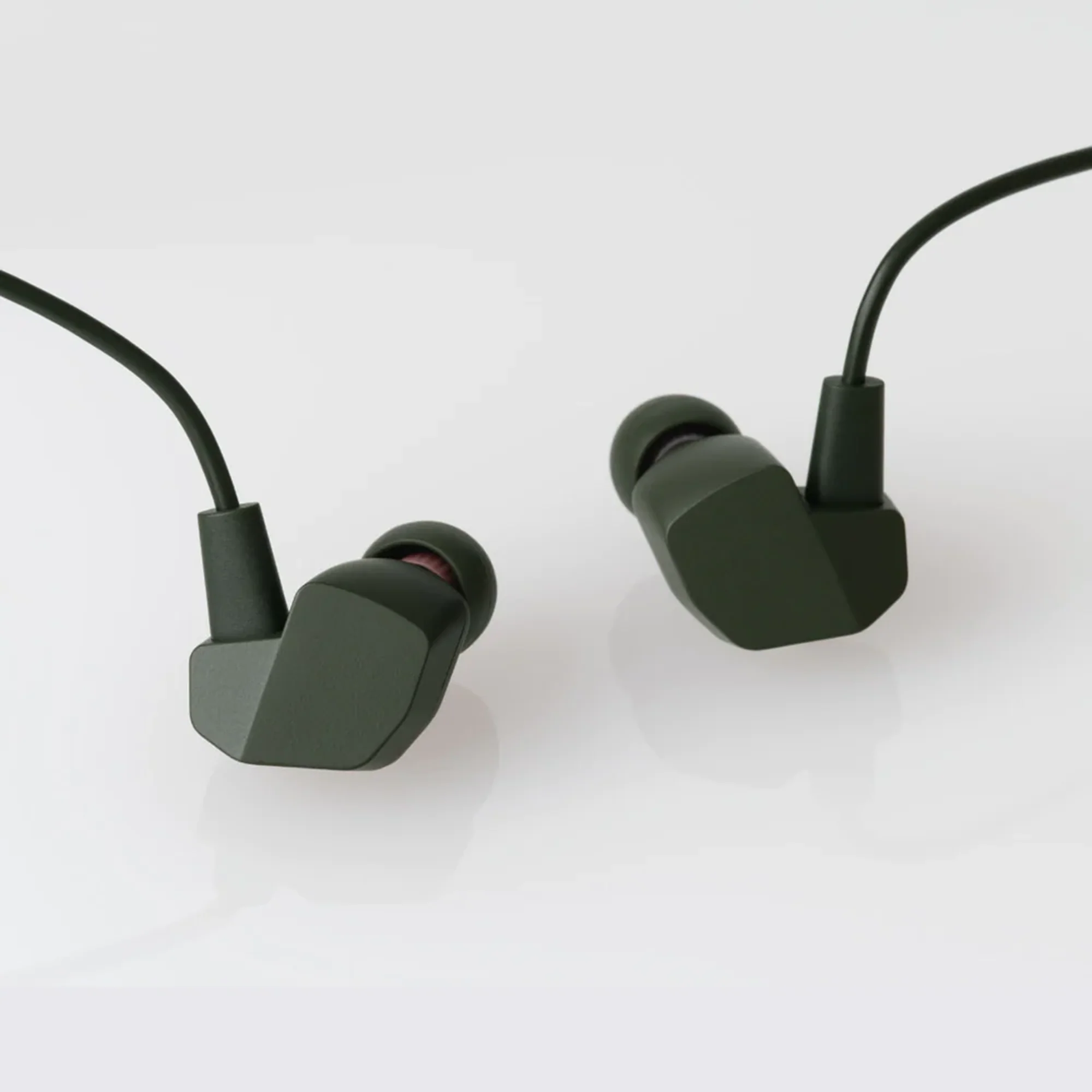 Final Audio VR2000 In-Ear Earphones - Image 7