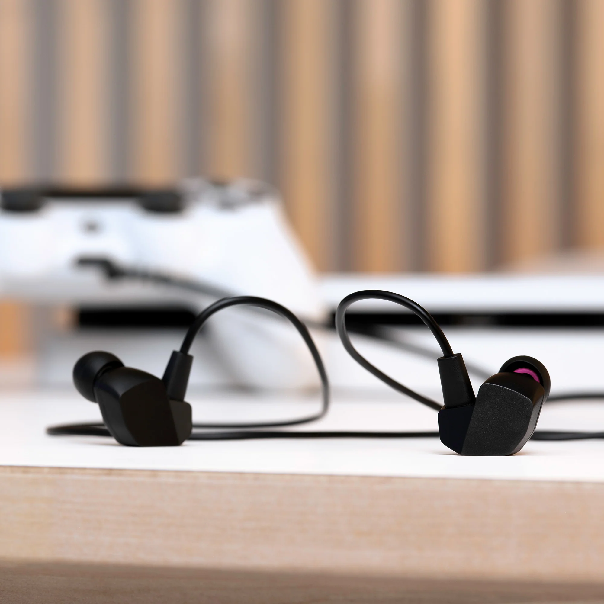 Final Audio VR3000 In-Ear Earphones - Image 11