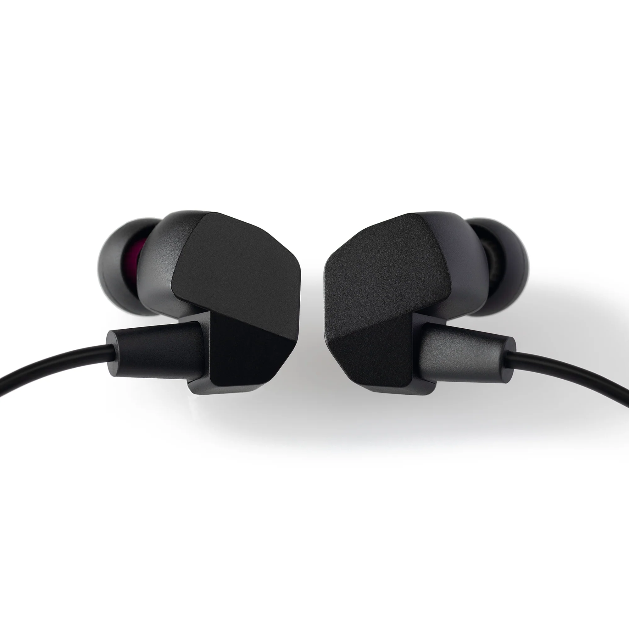 Final Audio VR3000 In-Ear Earphones - Image 3