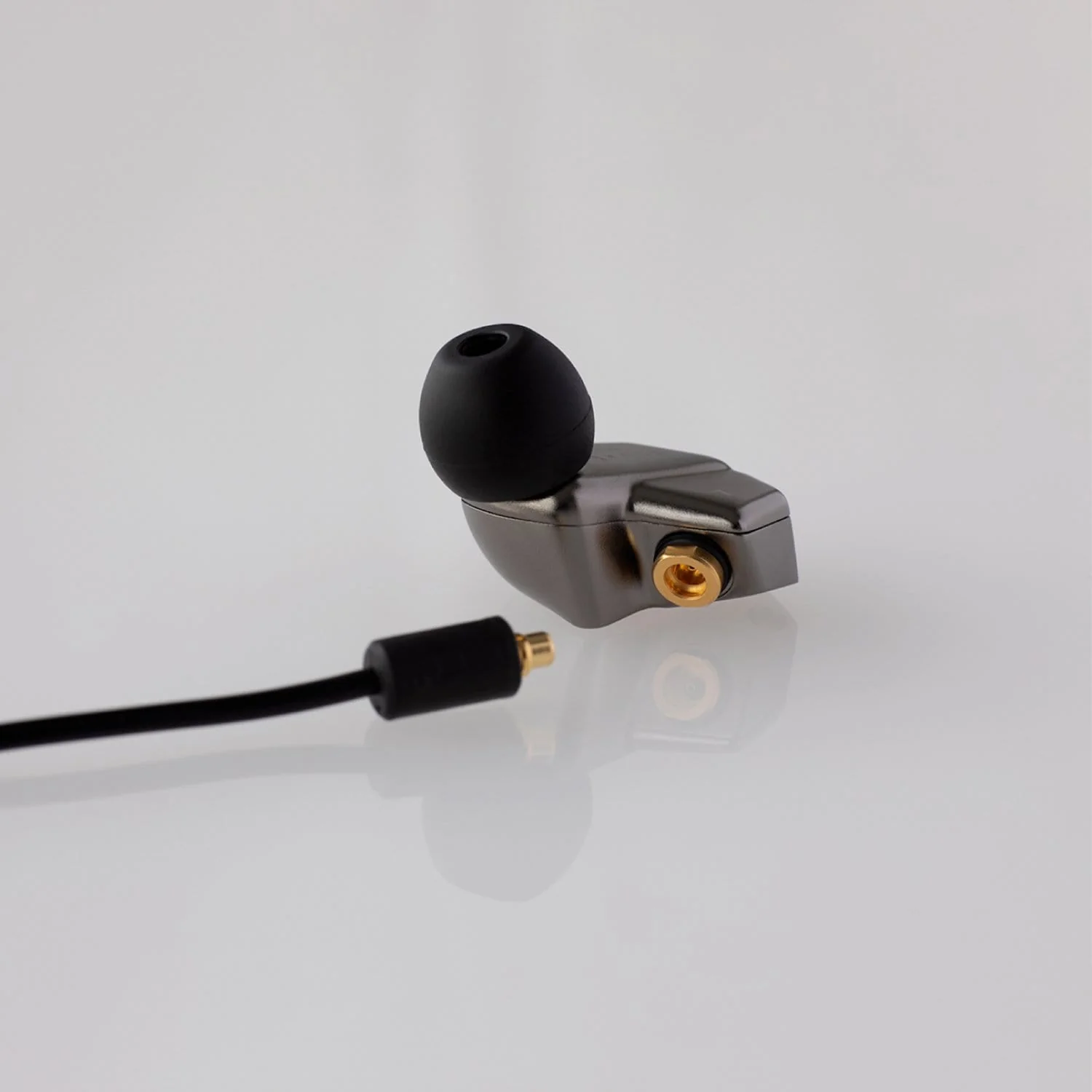 Final Audio B2 In Ear Monitors - Image 7