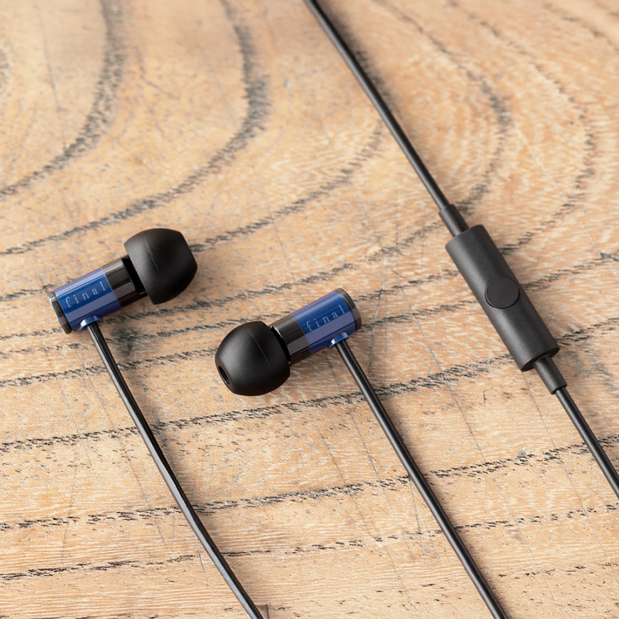 Final E1000C In Ear-Earphones with Mic - Image 3