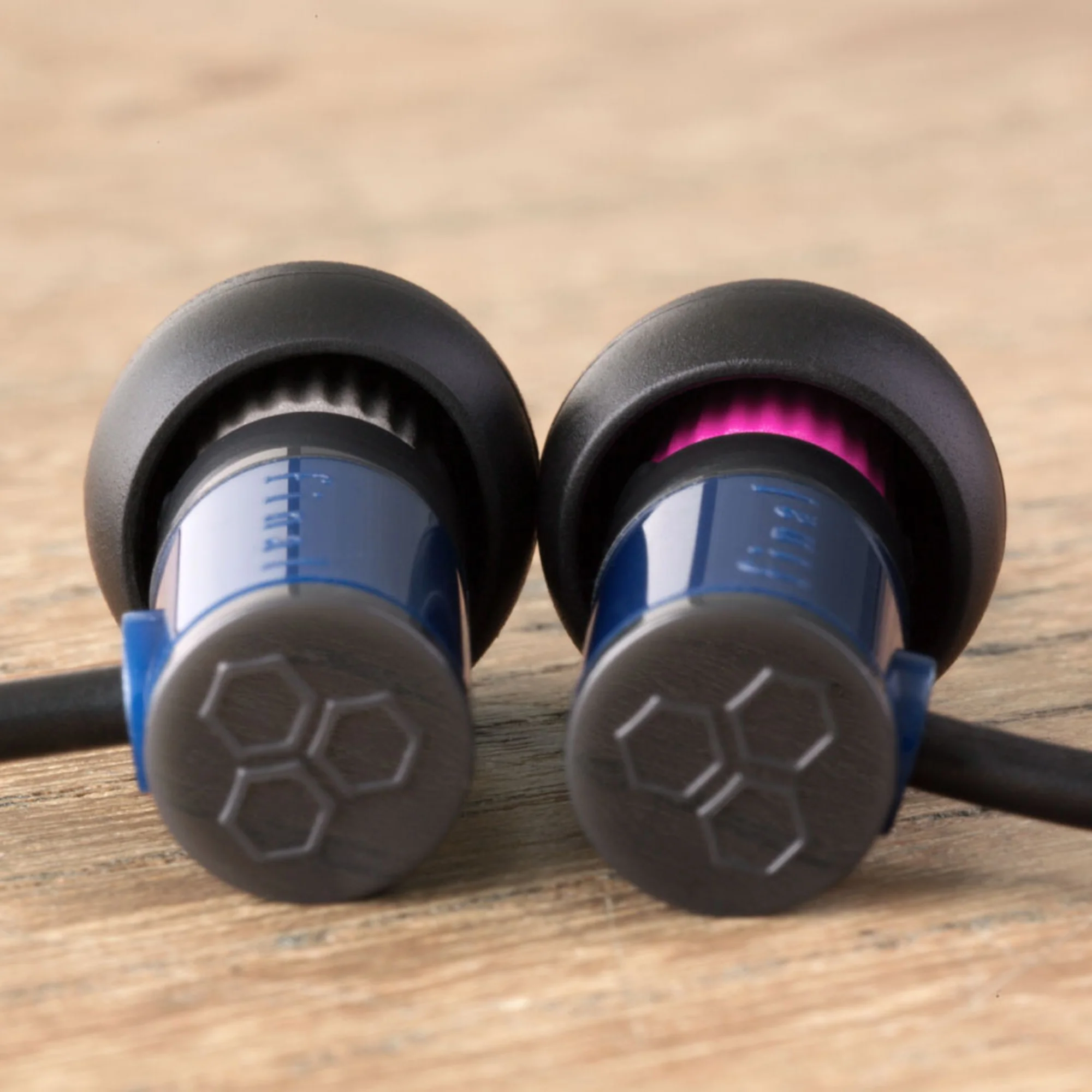 Final E1000C In Ear-Earphones with Mic - Image 8