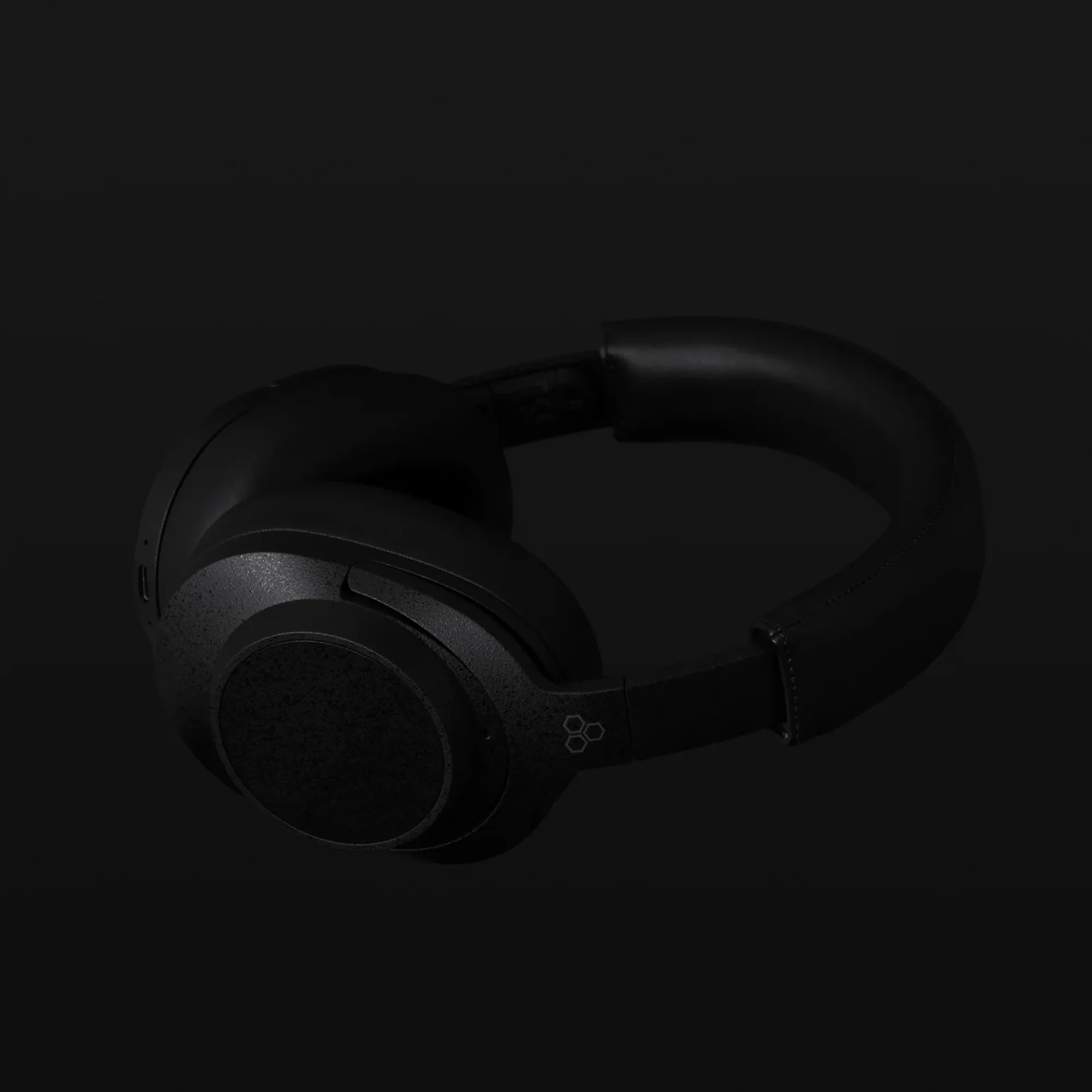 Final UX5000 Wireless Noise Cancelling Headphones - Image 10
