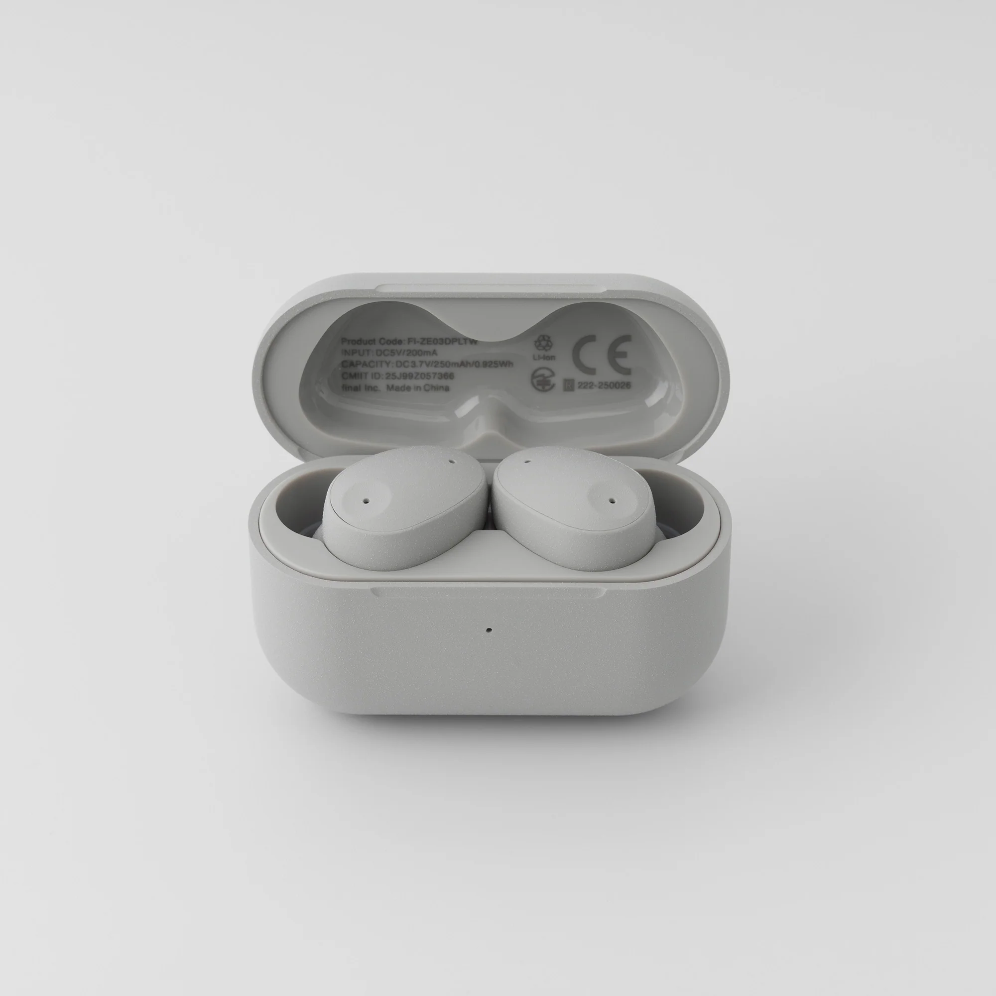 Final ZE300 TWS Earphones - Image 13