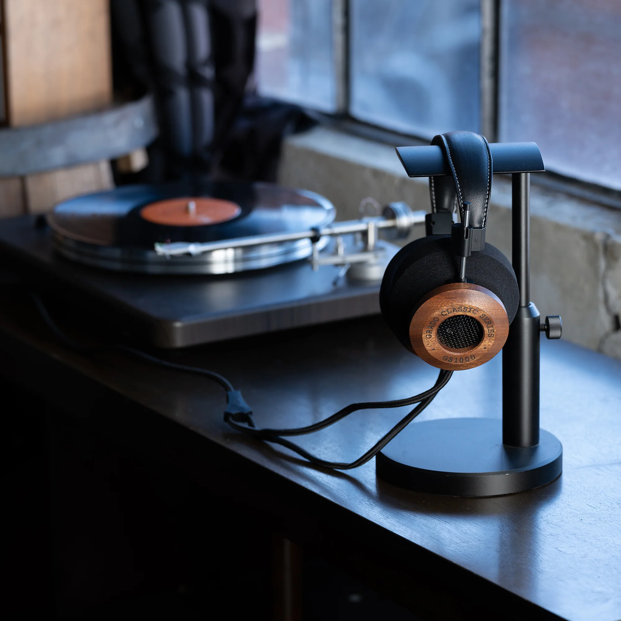 Grado GS1000 Classic Series Headphones - Image 7
