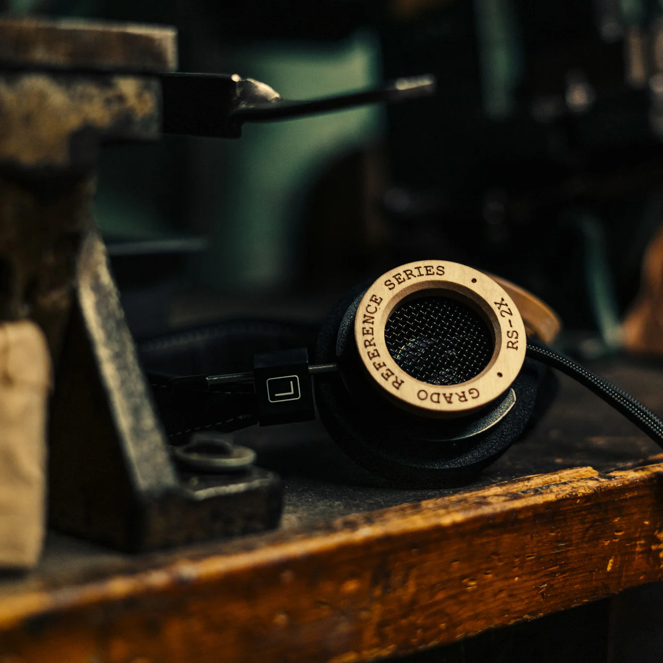 Grado RS2x Reference Series Headphones - Image 13