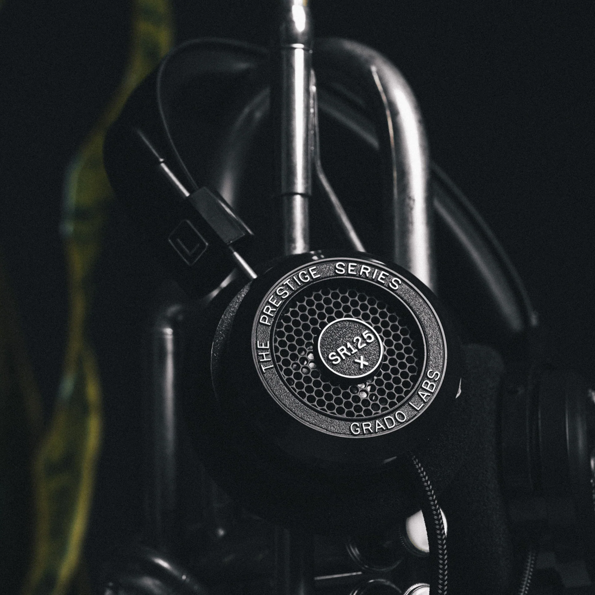 Grado SR125x Prestige Series Headphones - Image 16