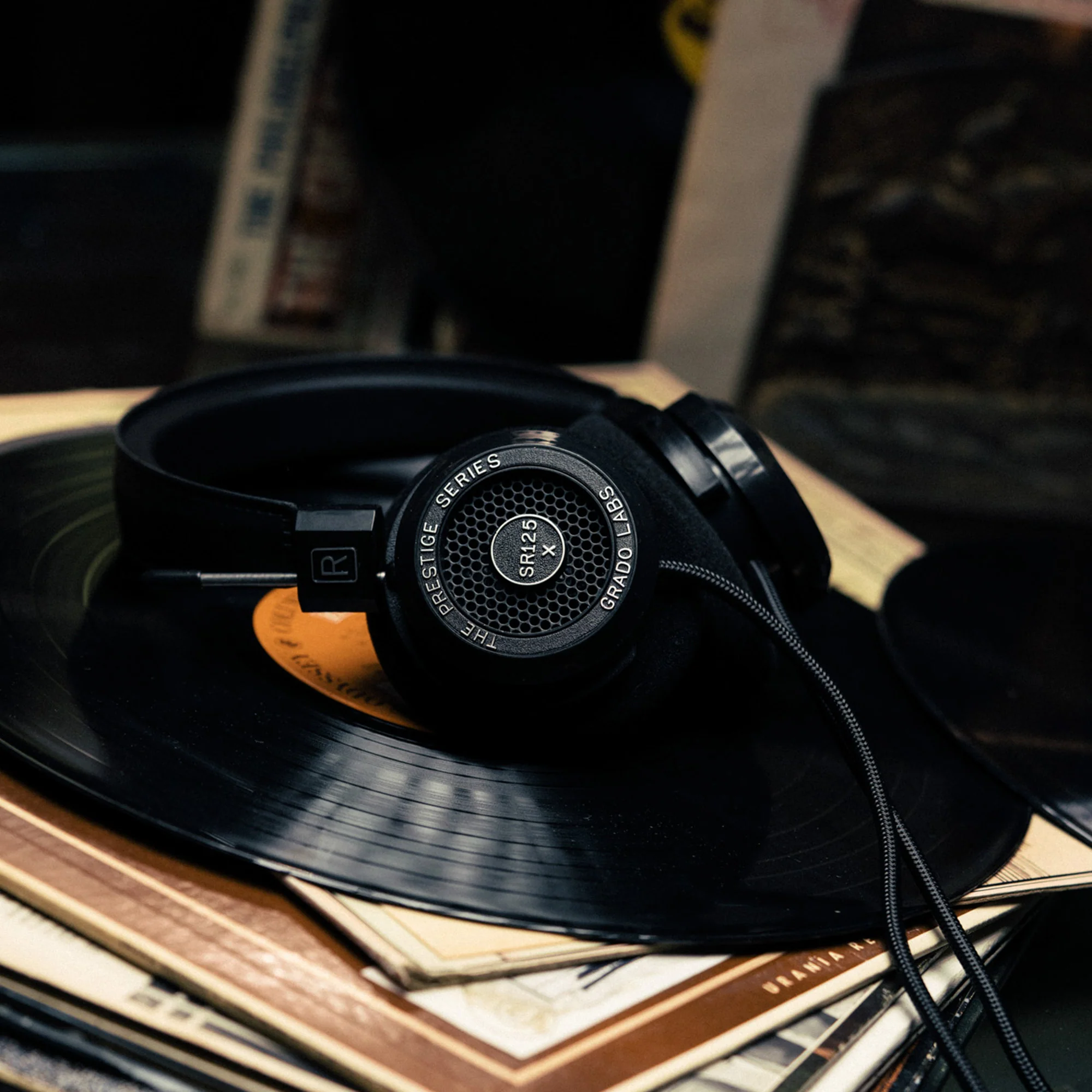Grado SR125x Prestige Series Headphones - Image 8