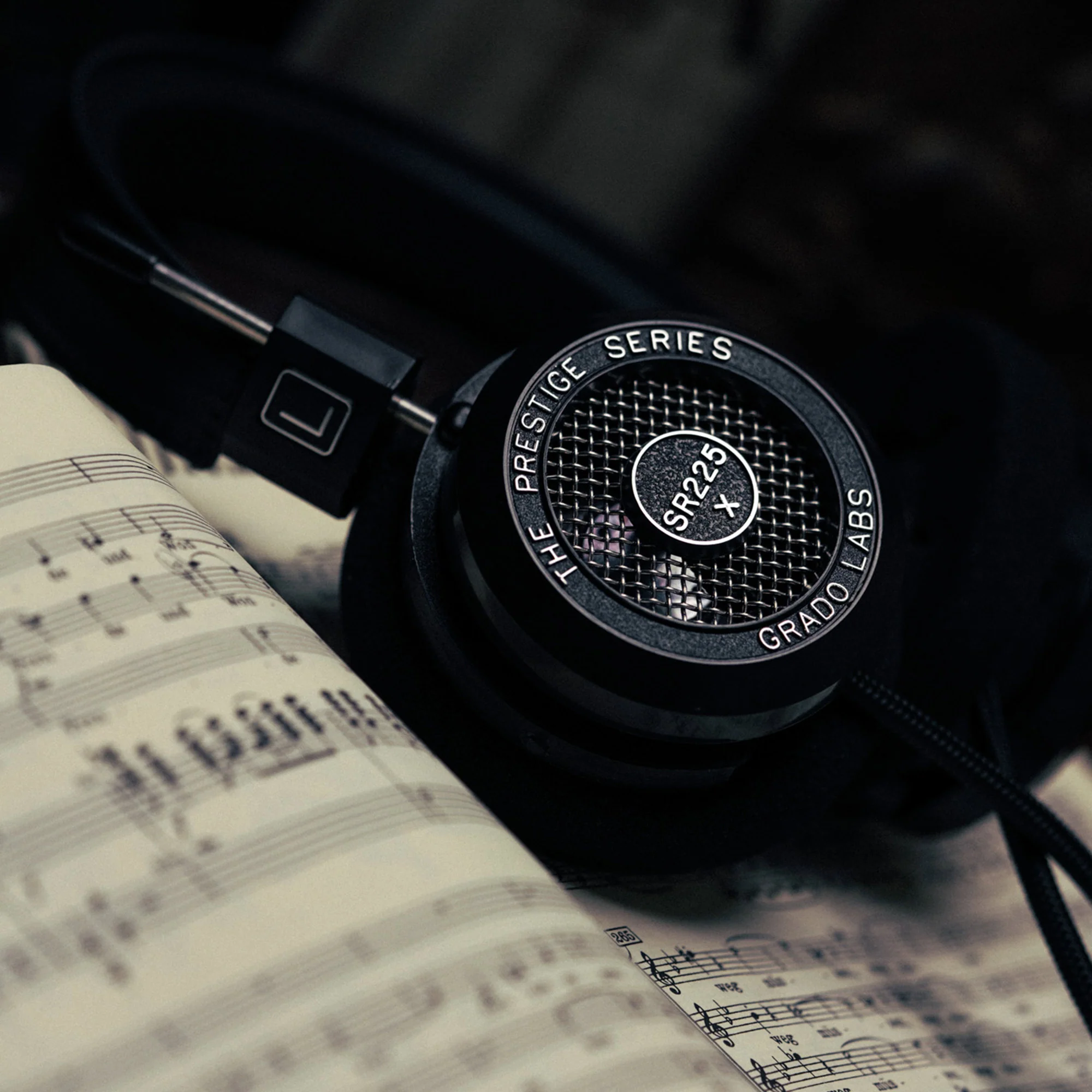Grado SR225x Prestige Series Headphones - Image 10