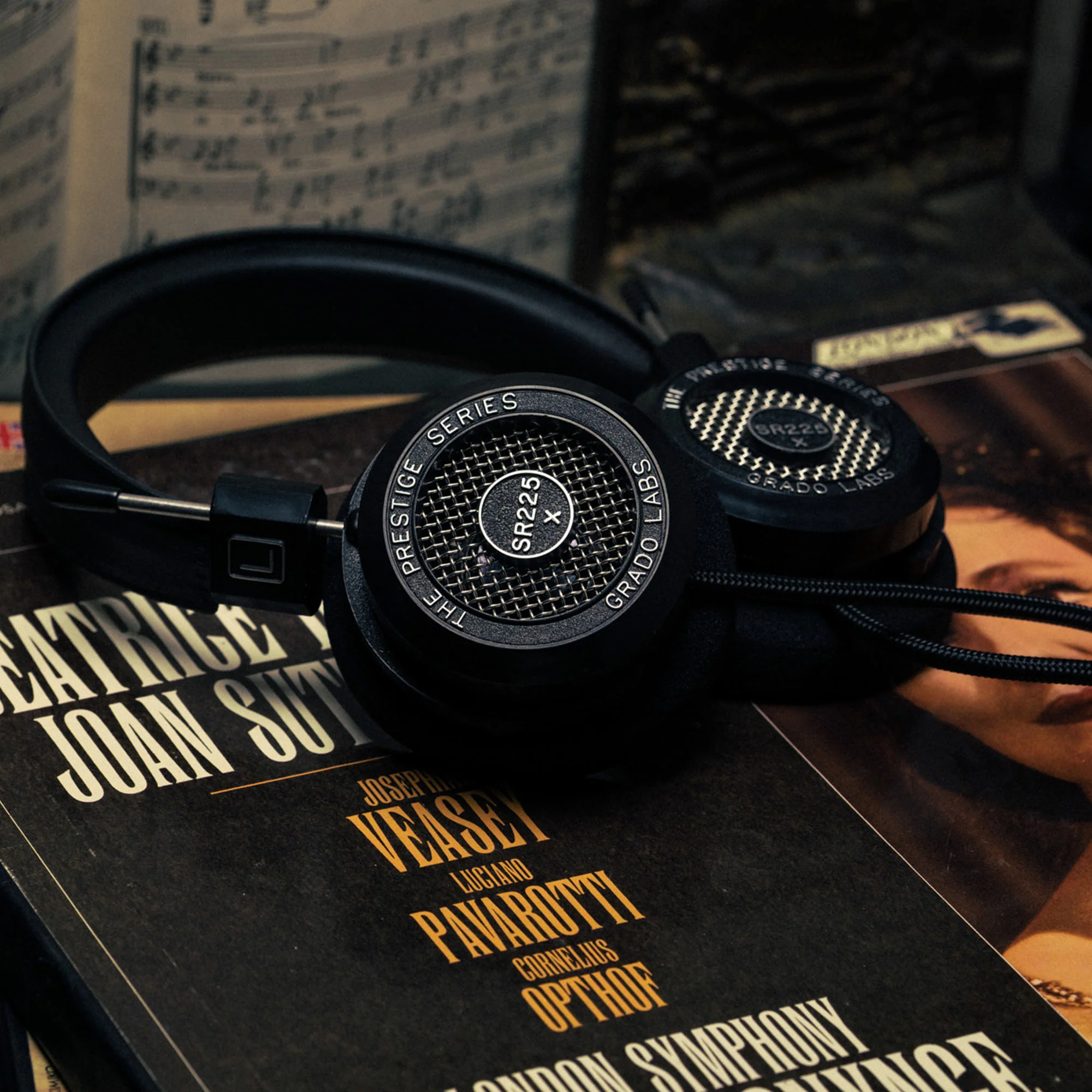 Grado SR225x Prestige Series Headphones - Image 11