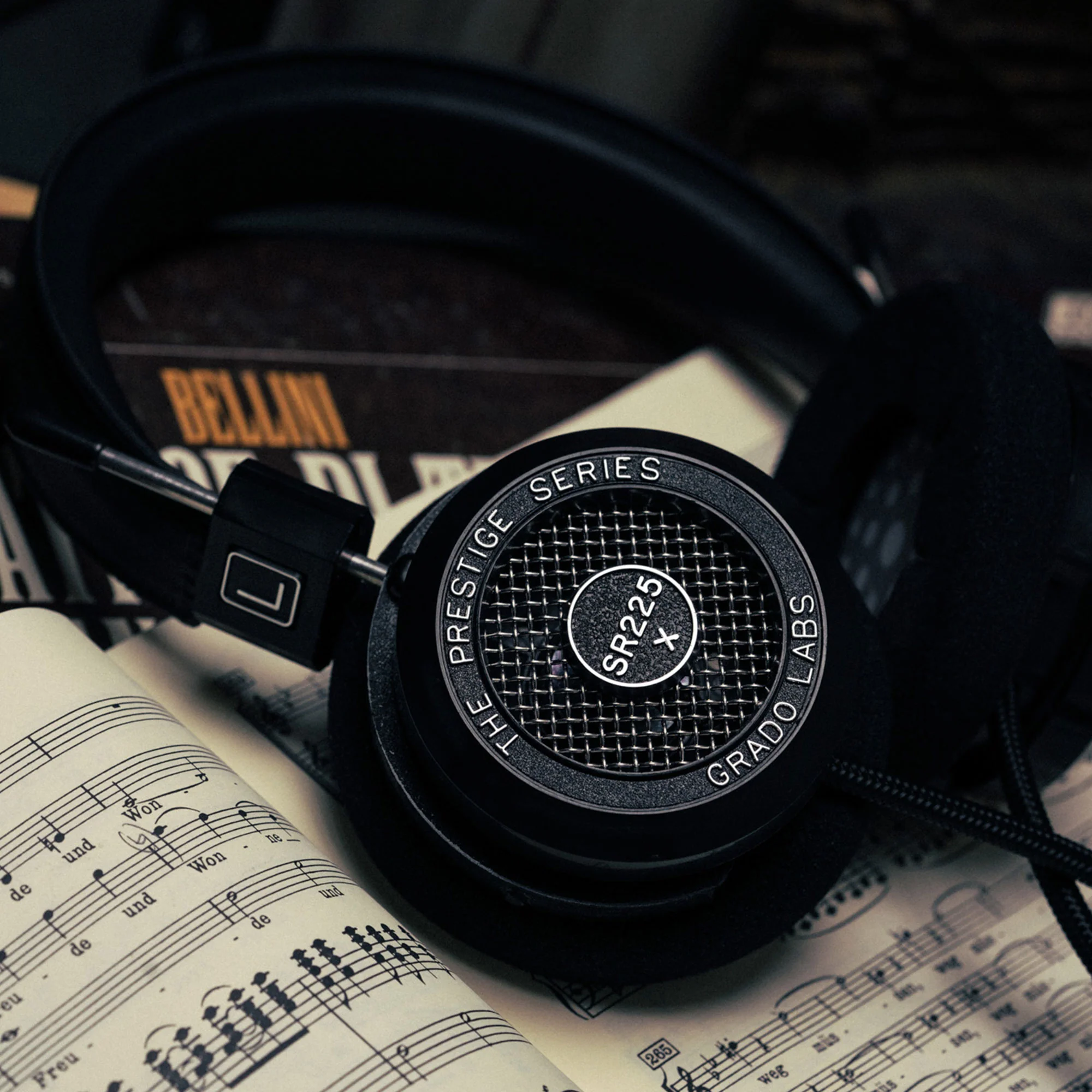 Grado SR225x Prestige Series Headphones - Image 8