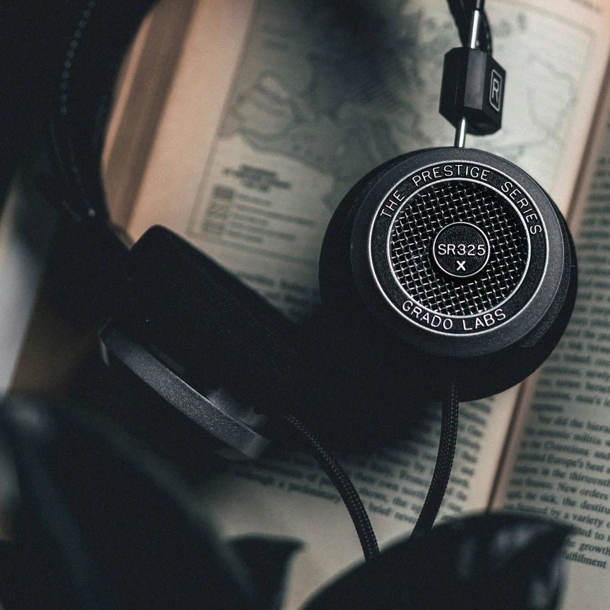 Grado SR325x Prestige Series Headphones [DEMO UNIT] - Image 5