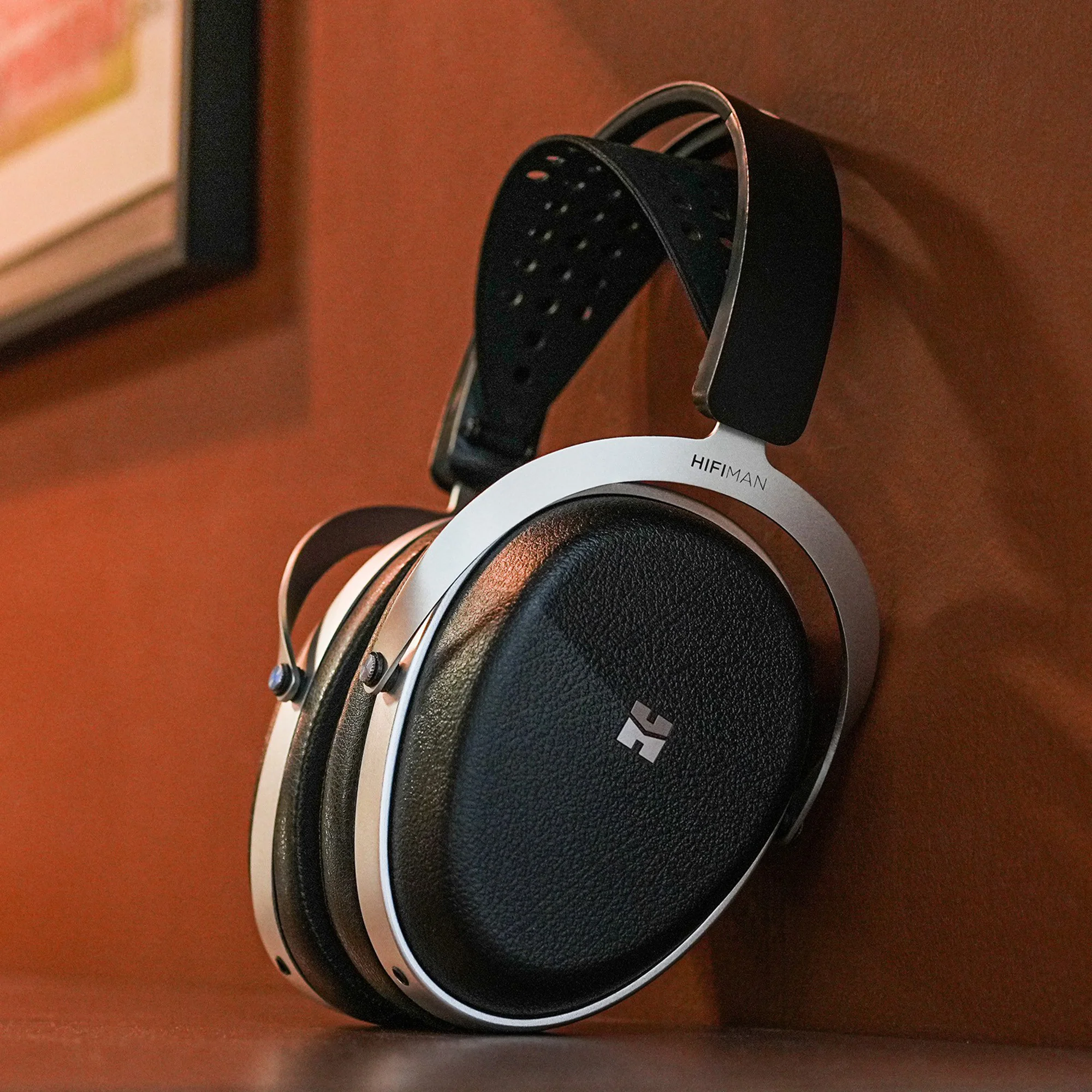 HiFiMAN Audivina LE Planar Magnetic Headphones [DEMO UNIT]